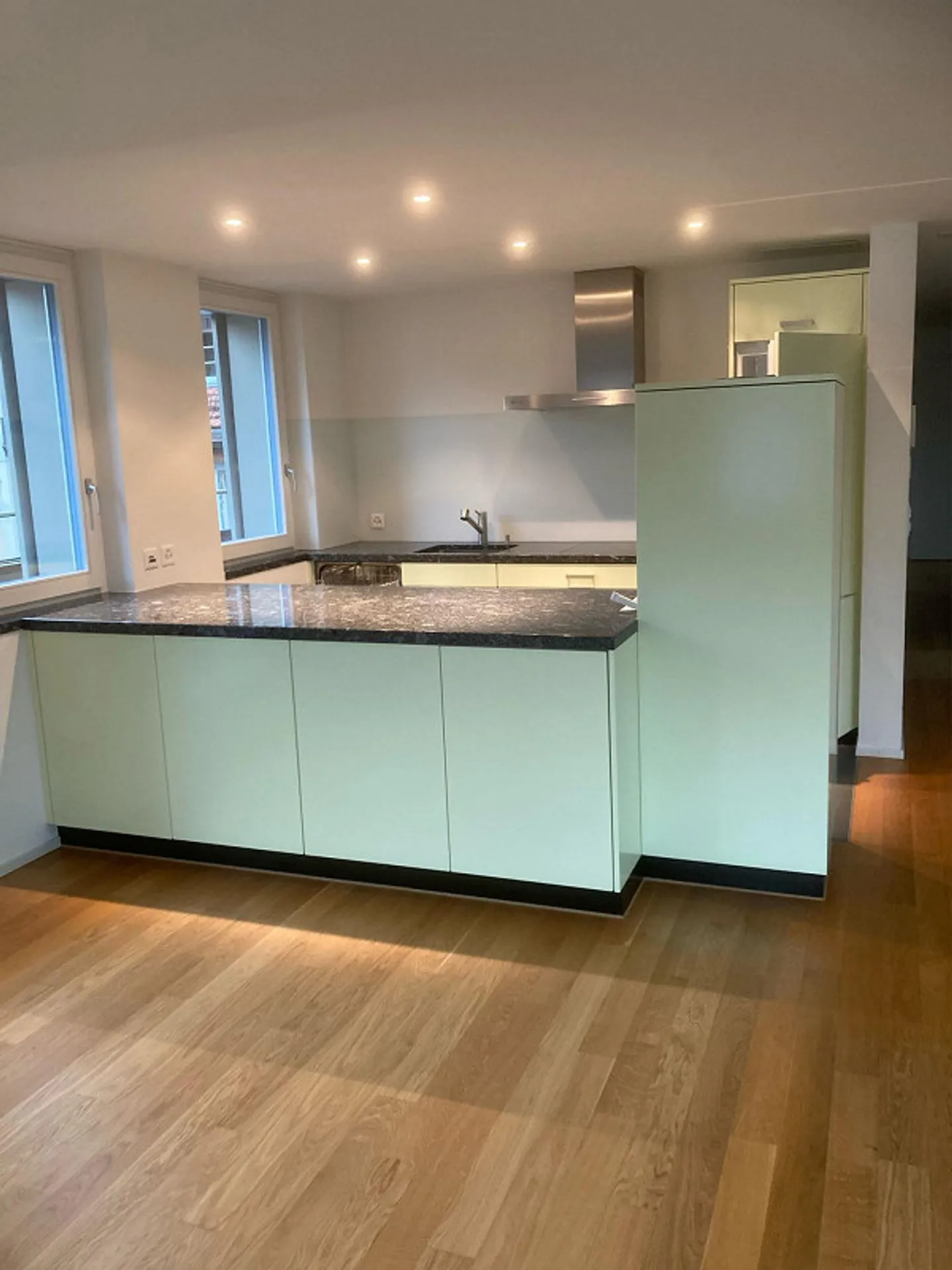 Like-new 4.5 room apartment in the heart of Appenzell - Photo 3 of 13