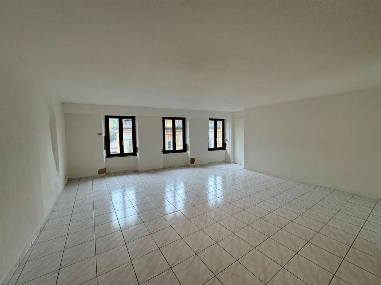 4.5-room apartment with charm and comfort - Photo 3 of 6