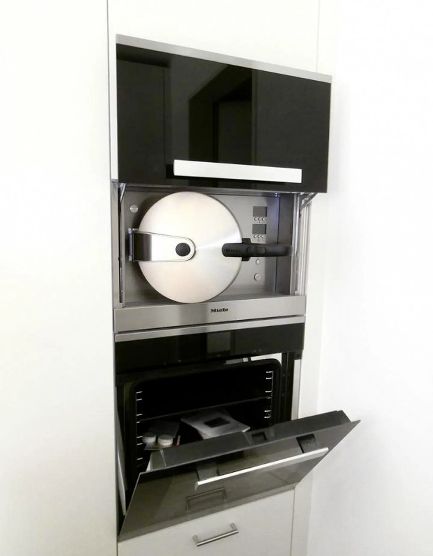 Appartement 4.5 pièces ensoleillé, spacieux et central à Rothenburg - Photo 4 sur 10