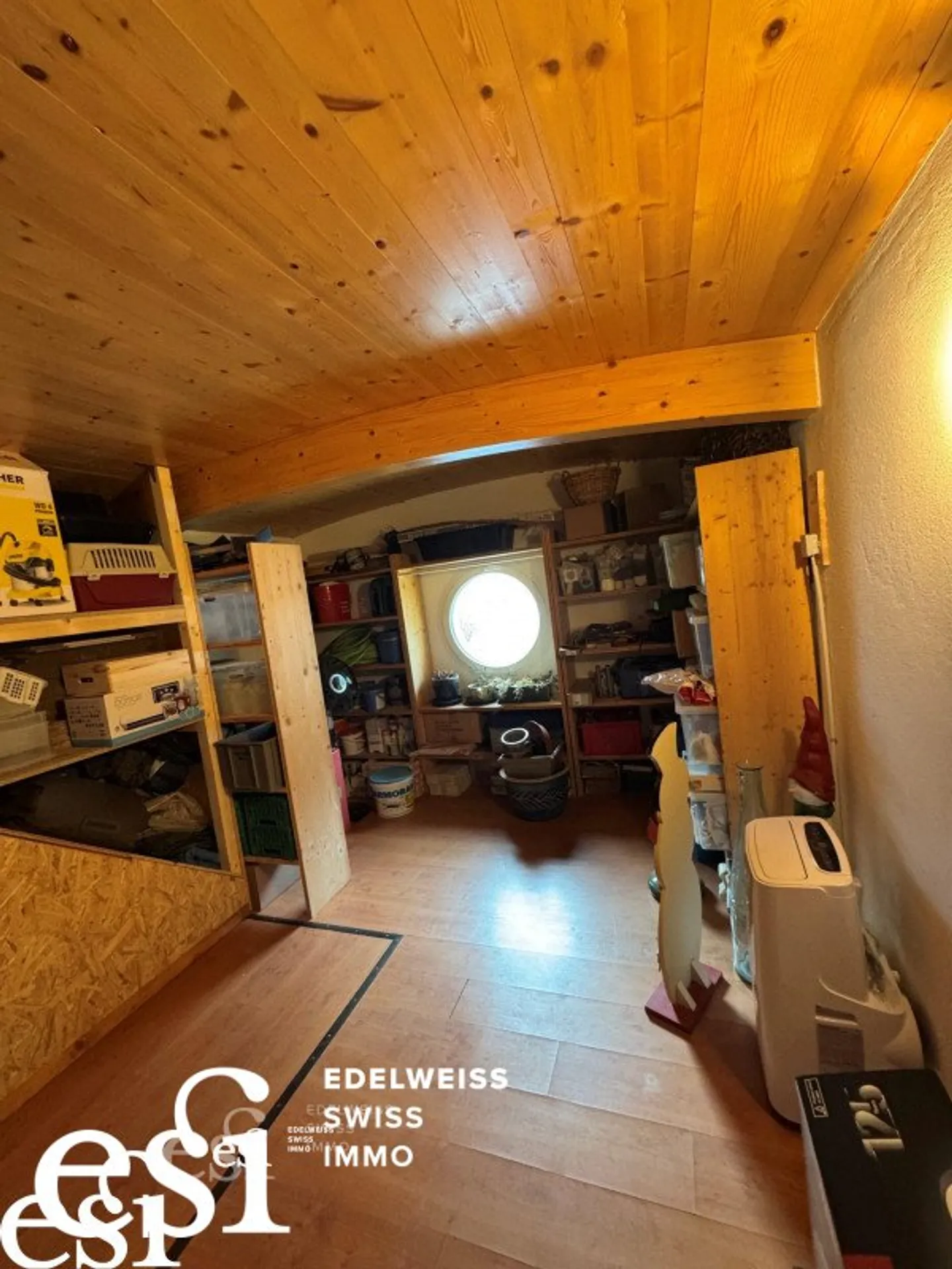 Spaziosa villa indipendente di 5.5 stanze e il suo annesso a Muraz - Foto 15 di 22
