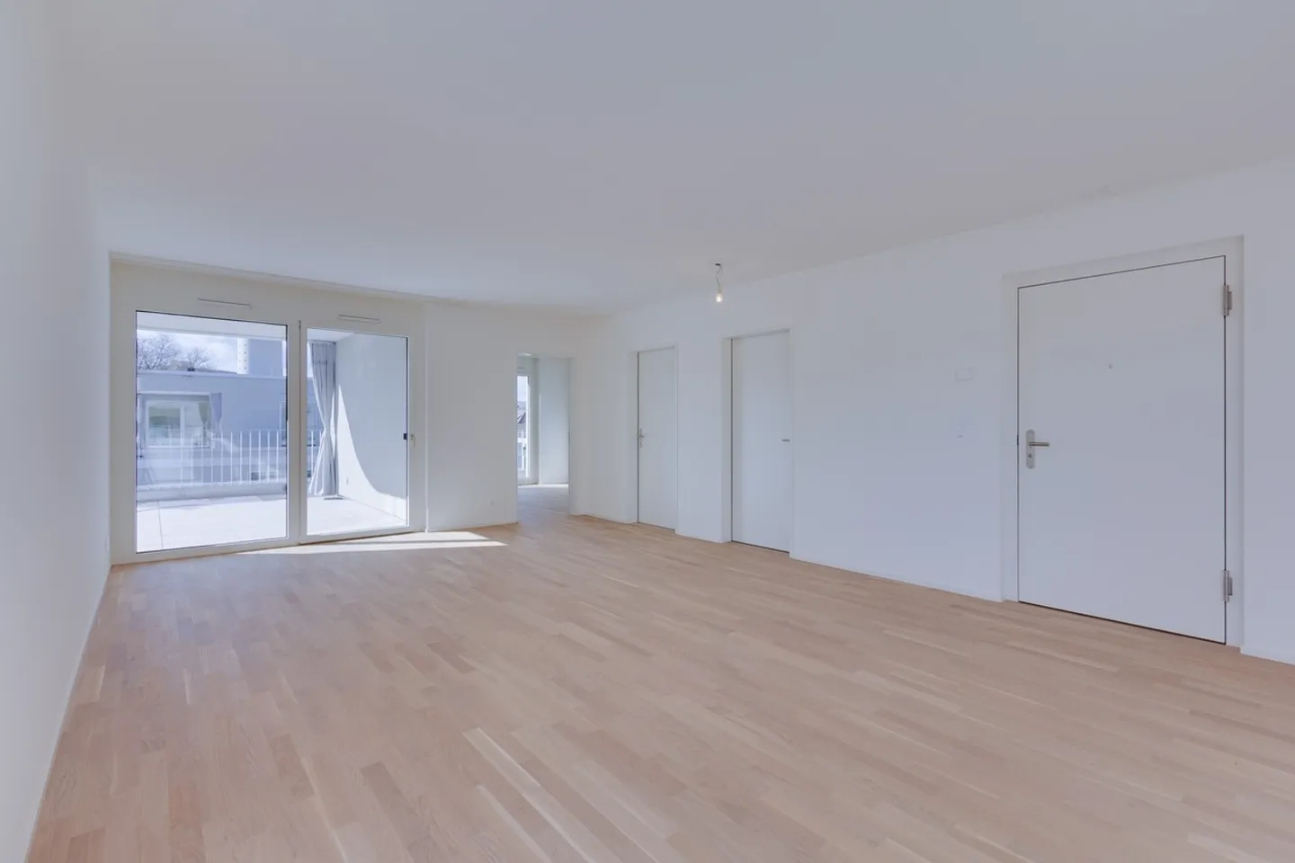 Modern Attic Apartment in Lärchengarten - Photo 5 of 10