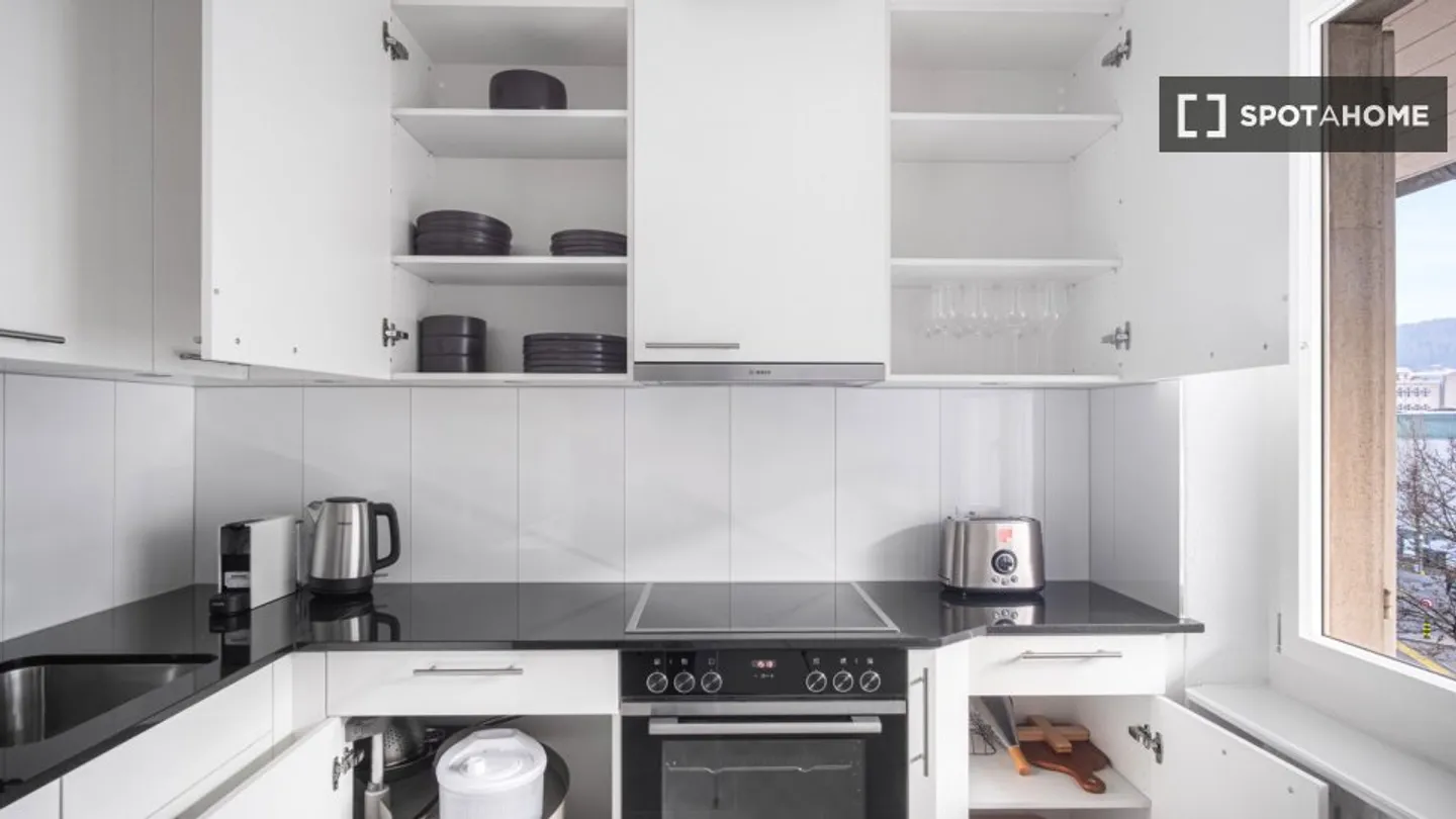 Entdecke, besichtige und miete dein neues Zuhause online mit vollem Vertrauen. - Foto 6 von 17