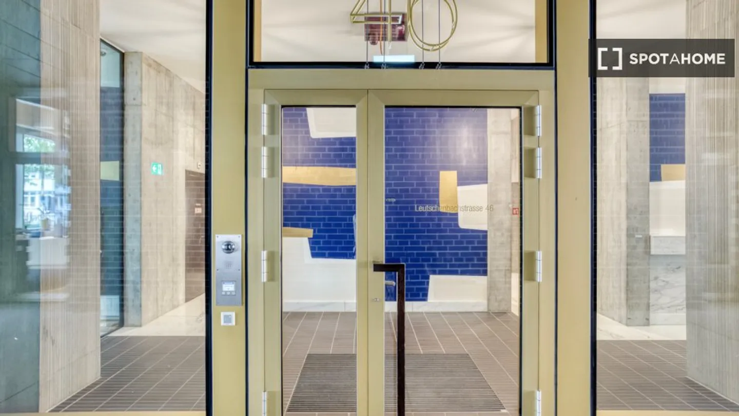 Découvrez, visitez et louez votre nouveau chez-vous en ligne en toute confiance. - Photo 15 sur 18