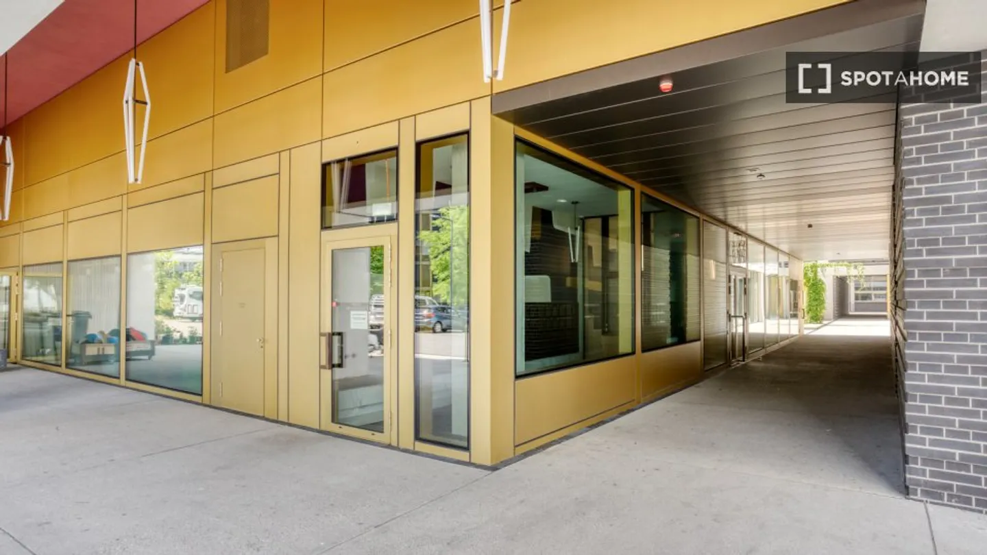 Découvrez, visitez et louez votre nouveau chez-vous en ligne en toute confiance. - Photo 16 sur 18