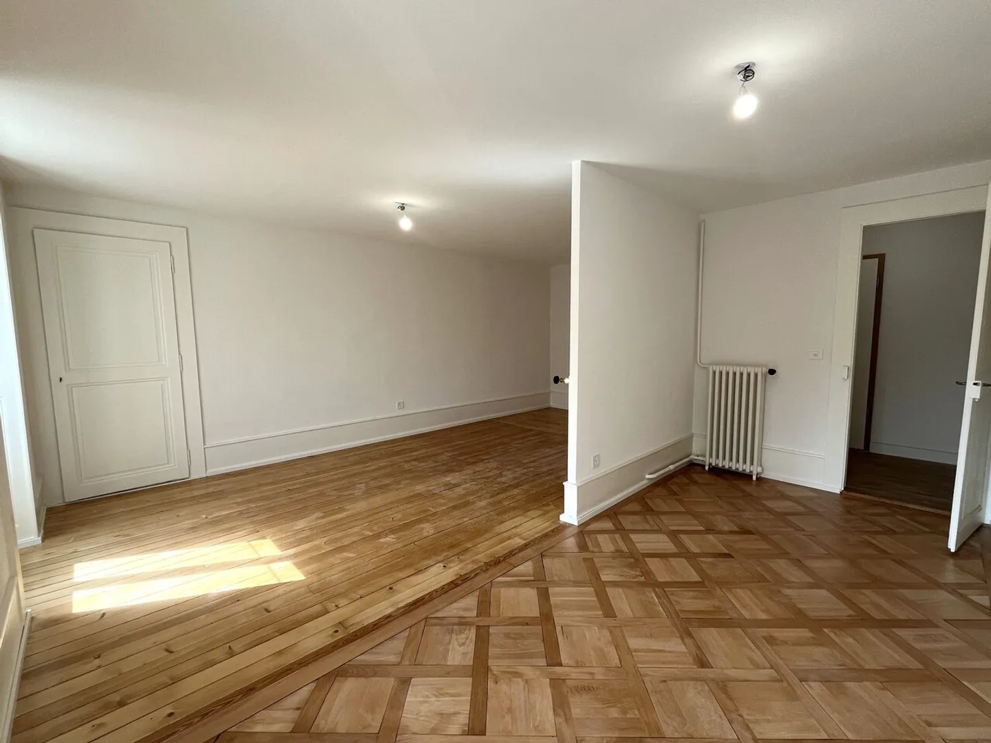 Wunderschöne 3,5-Zimmer-Wohnung mit Balkon und Garten in Yverdon-les-Bains - Foto 5 von 8