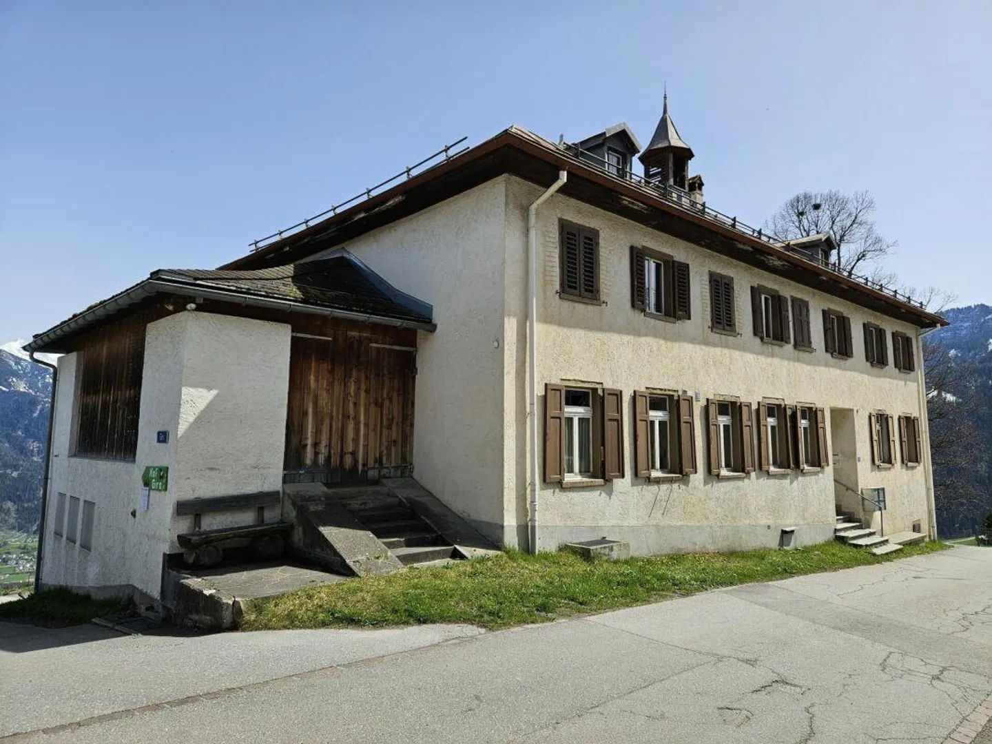 Appartement de 6,5 pièces dans la maison historique Türmli - Photo 1 sur 3