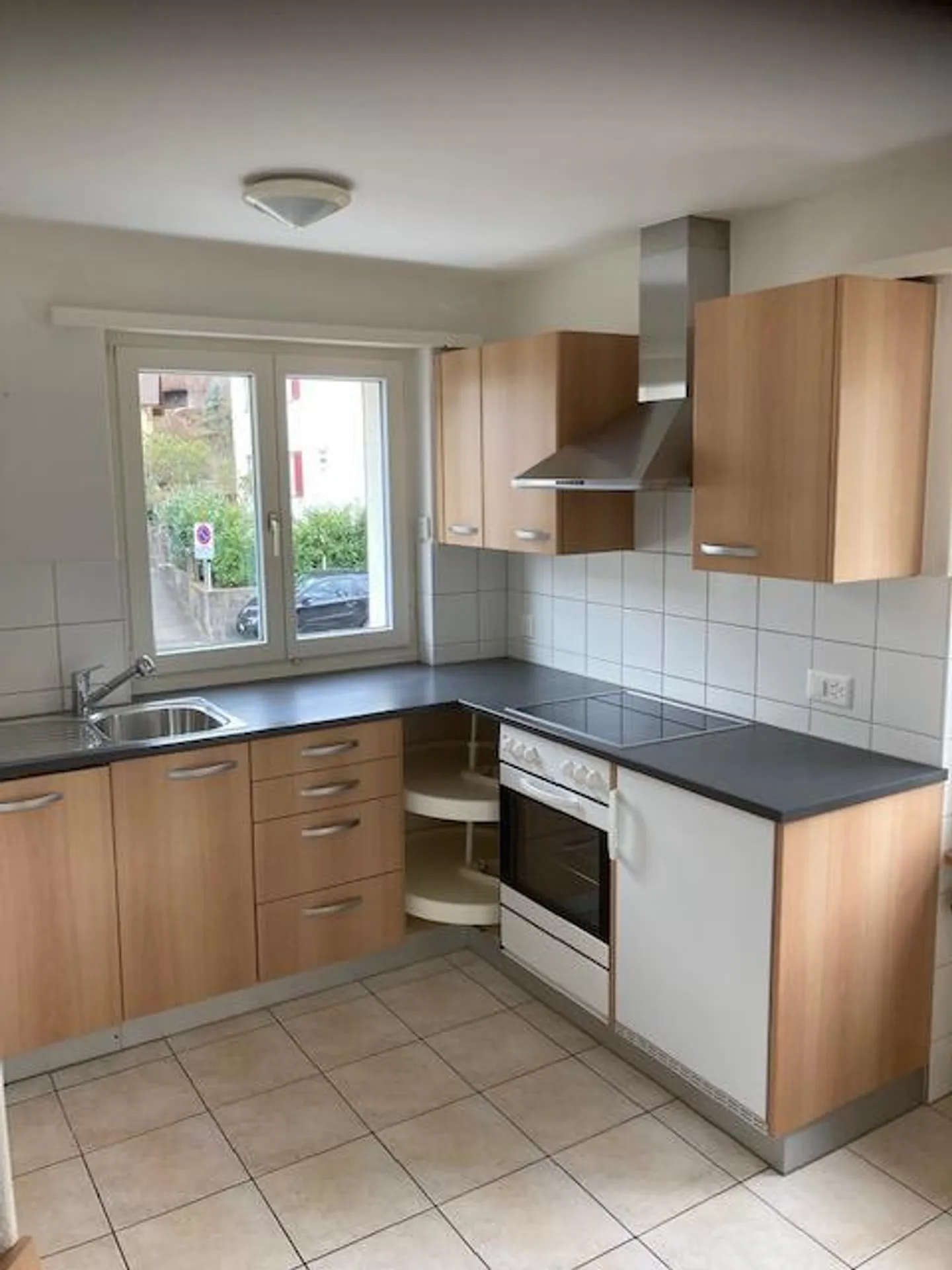 2.5 Room Apartment with Private Terrace - Photo 4 of 10