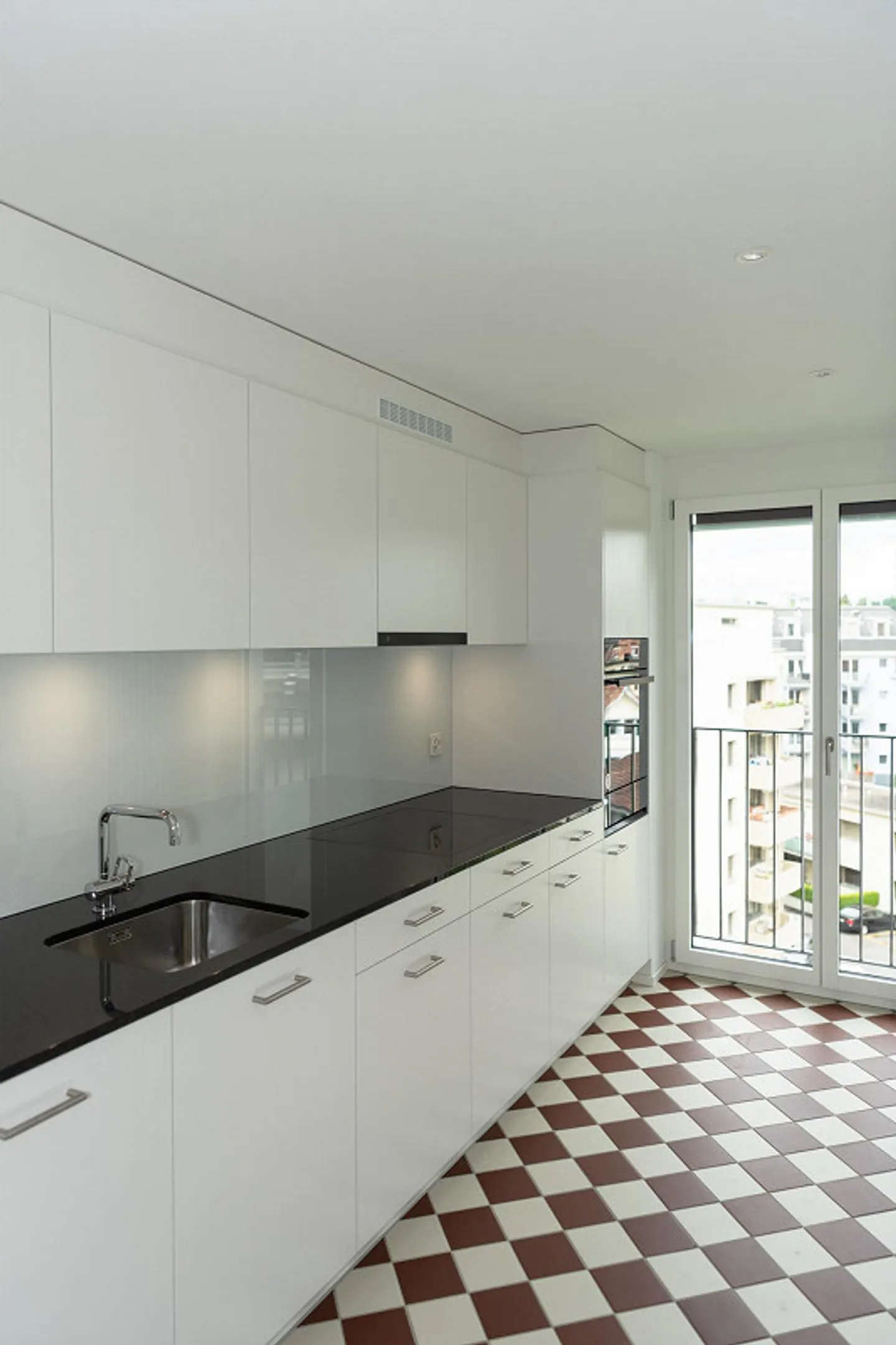 Appartamento spazioso in affitto (GEFA) - Foto 3 di 4