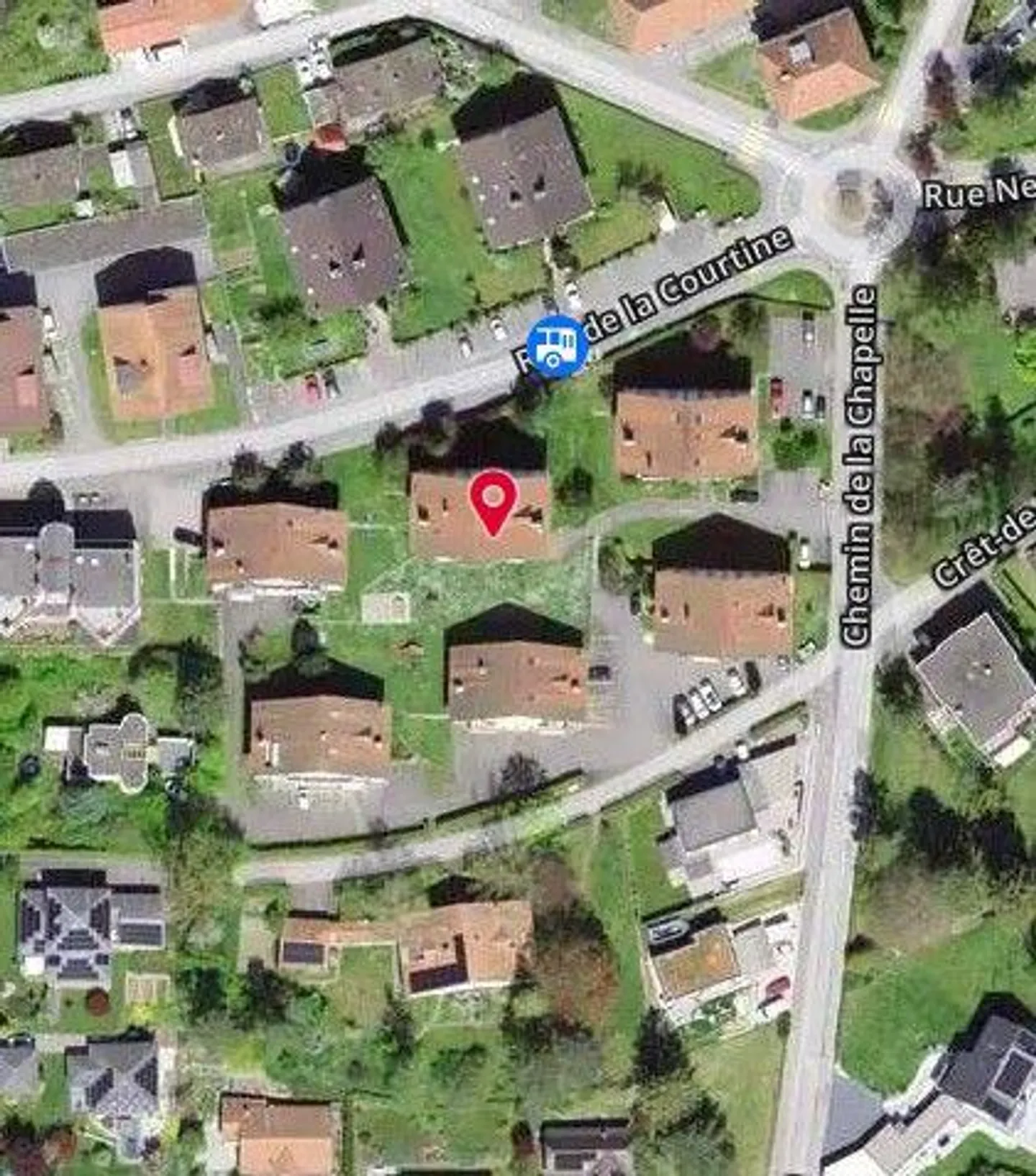 *Appartement de 2,5 pièces avec place de parking* - Foto 2 von 13