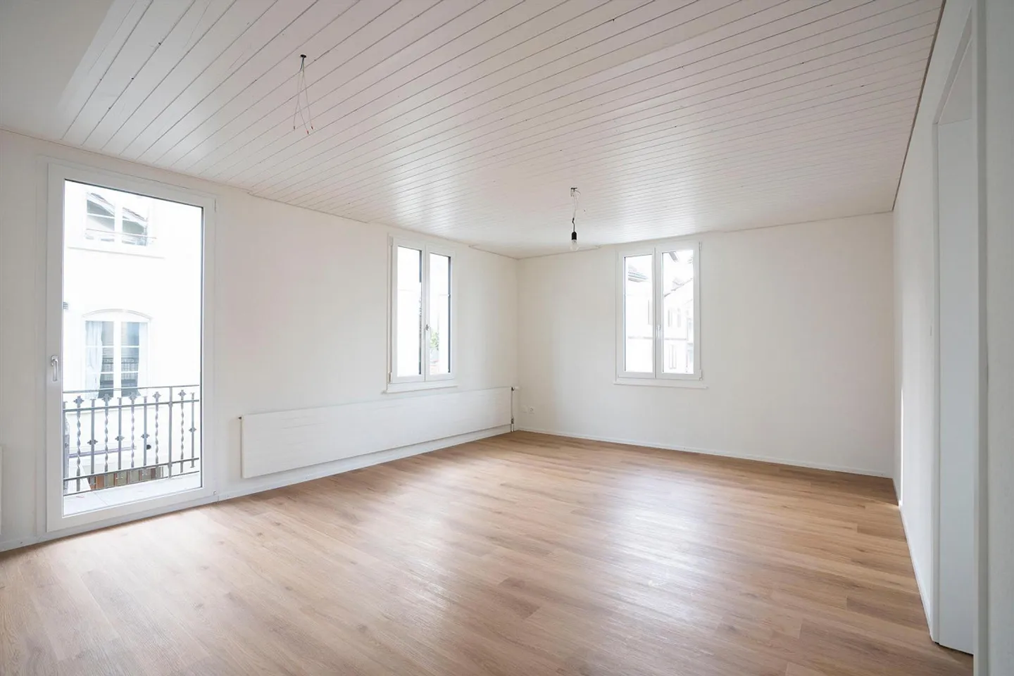 Charming home, quiet location, near train station - Photo 5 of 10