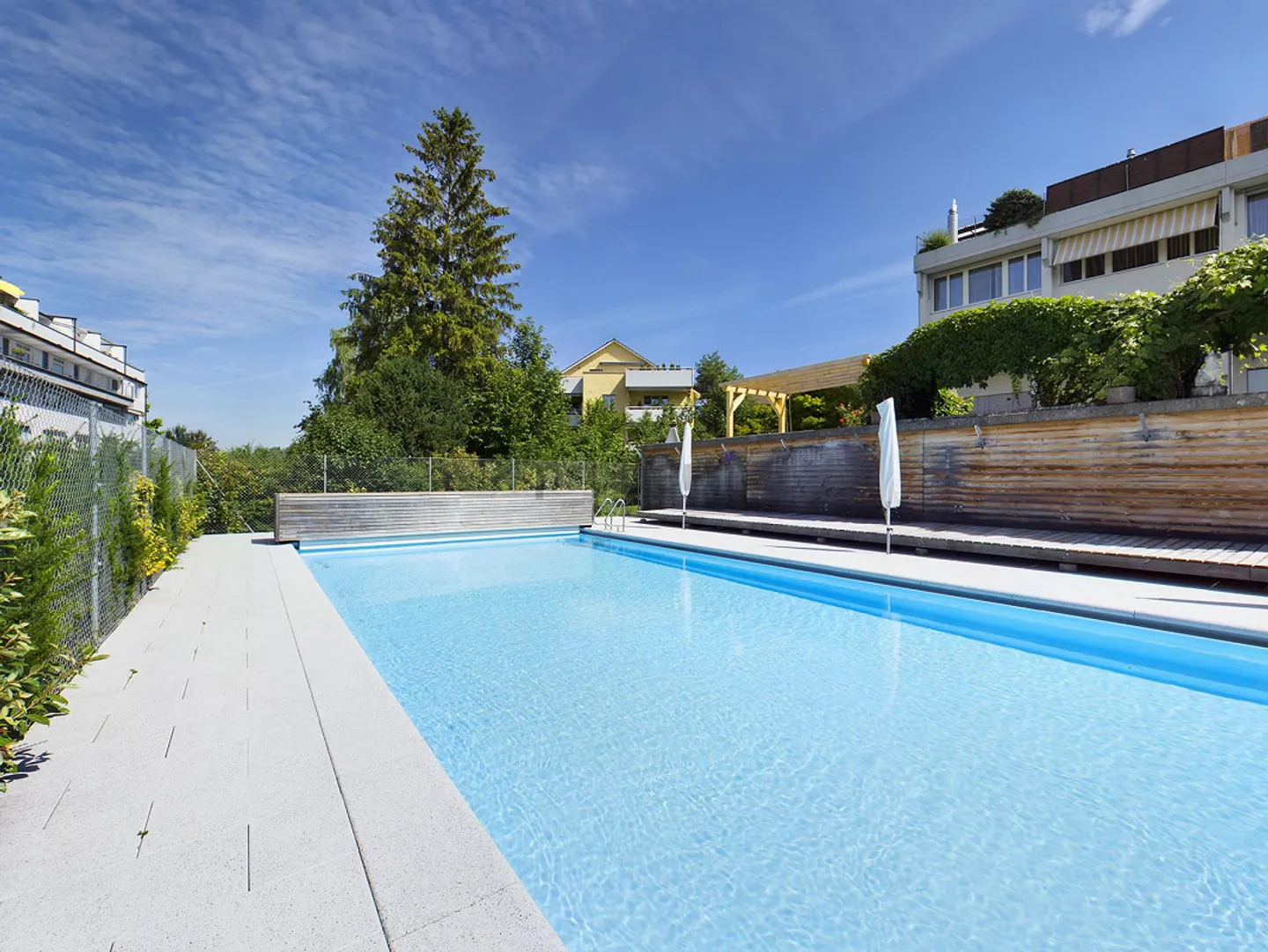 Renovated Maisonette in a Beautiful Neighborhood with 2 Parking Spaces - Photo 9 of 11
