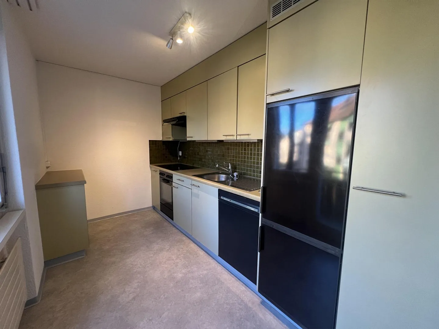 Appartement 3.5 pièces à Brüttisellen / Limité jusqu'au 30.11.2027 - Photo 3 sur 9