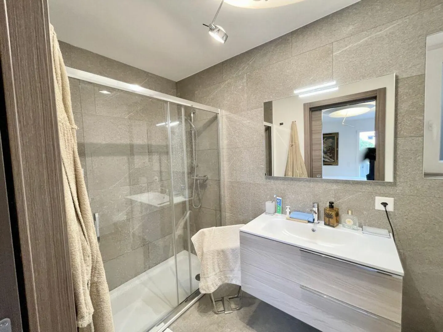 Lugaggia: Wohnung mit Seeblick und Garten, 4,5 Zimmer - Foto 10 von 10