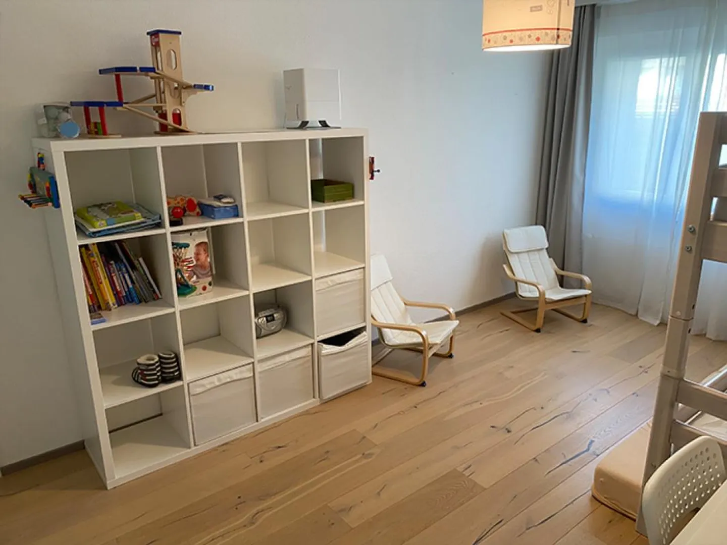 Modern 3 1/2 room apartment in immediate proximity to the ski lift and cross-country ski trails Bünda - Photo 6 of 9