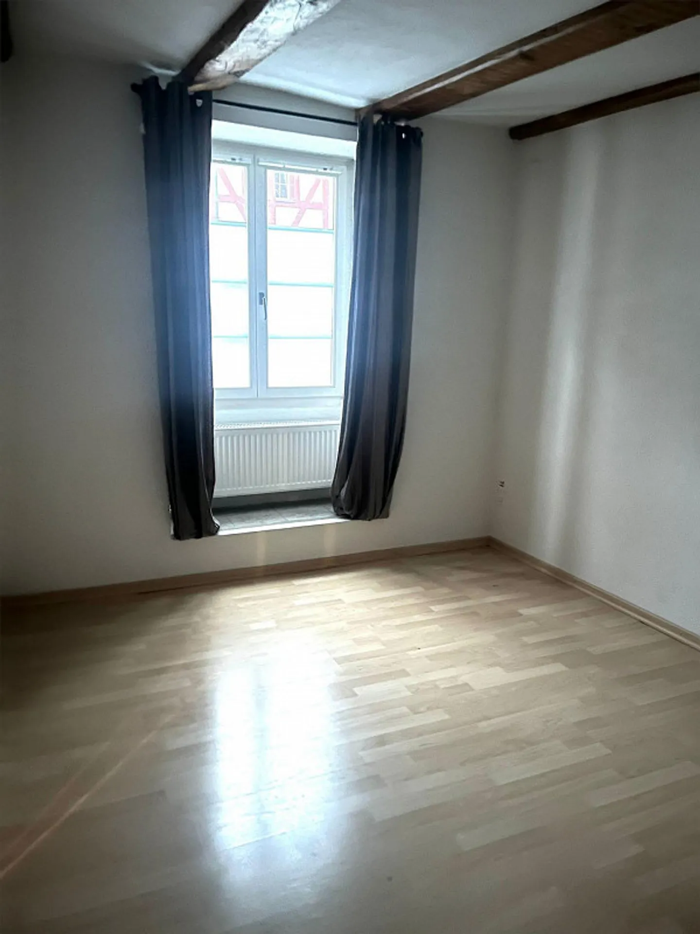 Charmante 2.5-Zimmer-Erdgeschosswohnung in ruhiger Lage von Neunkirch - Foto 4 von 4