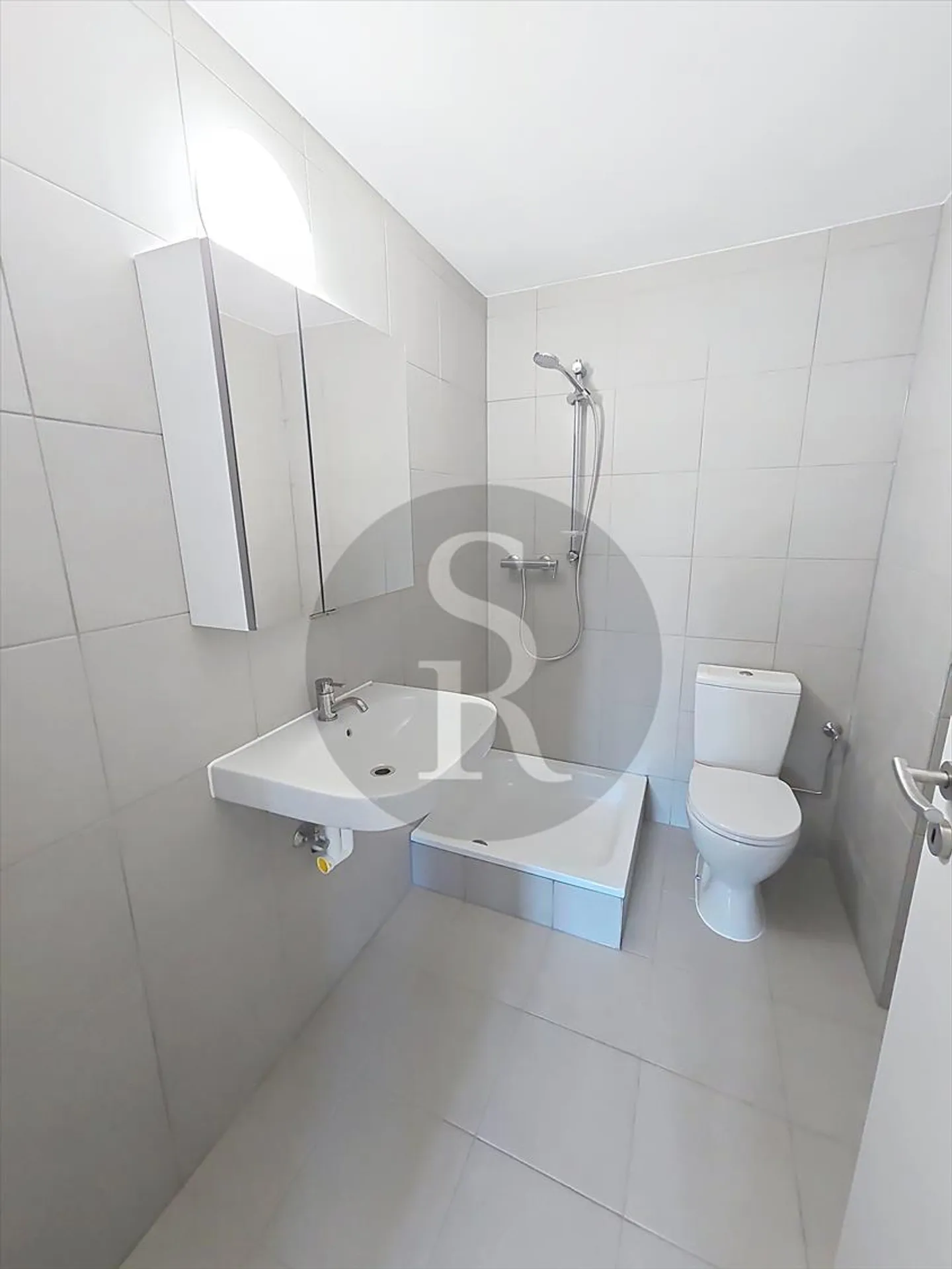 Appartement 1.5 pièces - Photo 4 sur 4