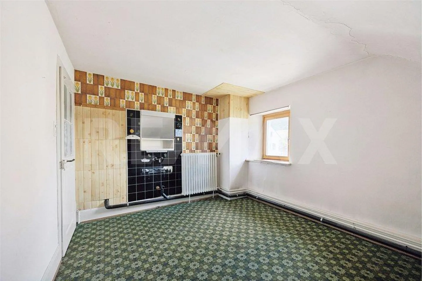 Casa residenziale e di ospitalità tradizionale con potenziale in una posizione privilegiata… - Foto 10 di 13