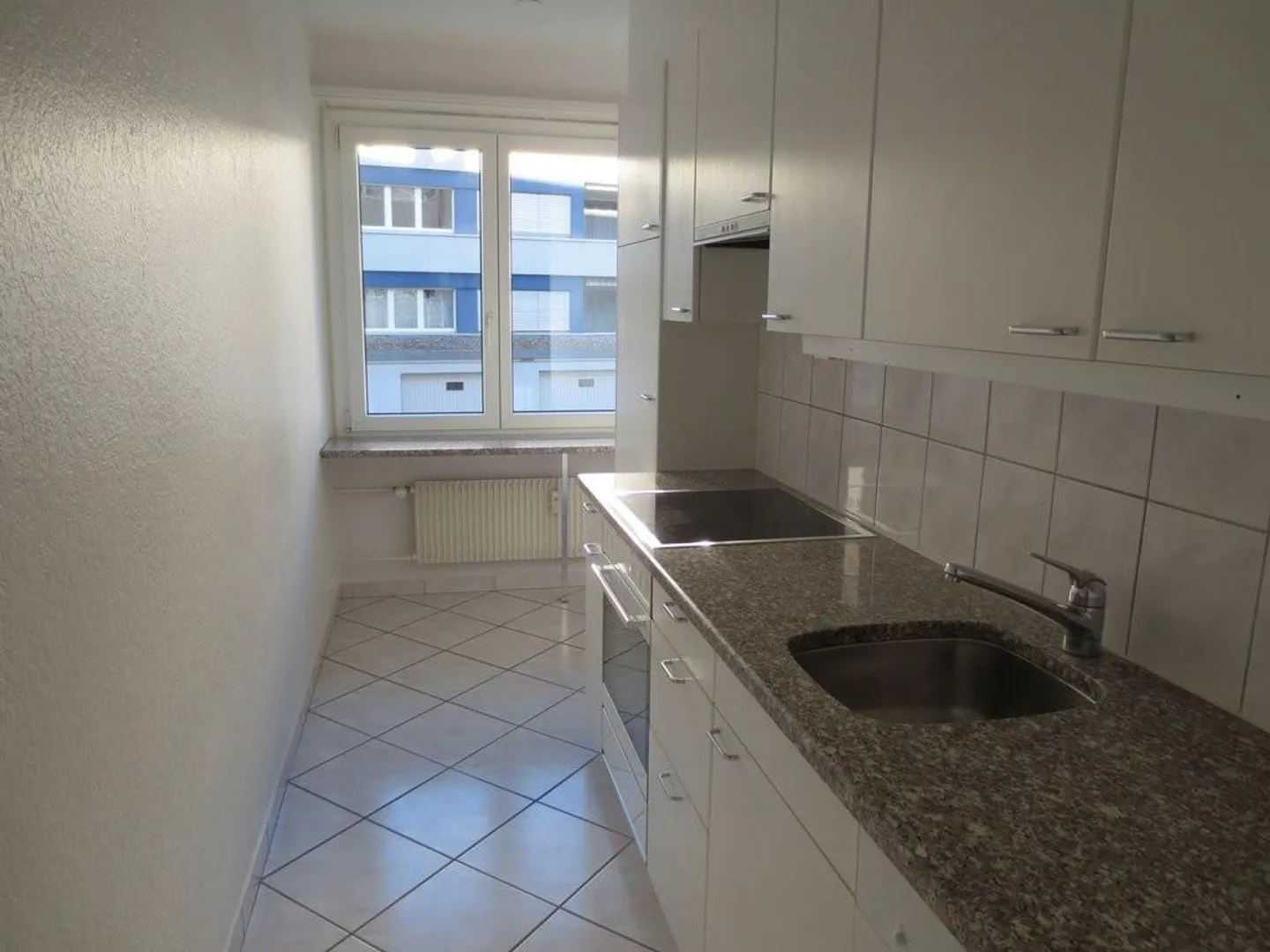 Weissenbühl - Wohnung in zentraler Lage in der Hauptstadt - Foto 3 von 8