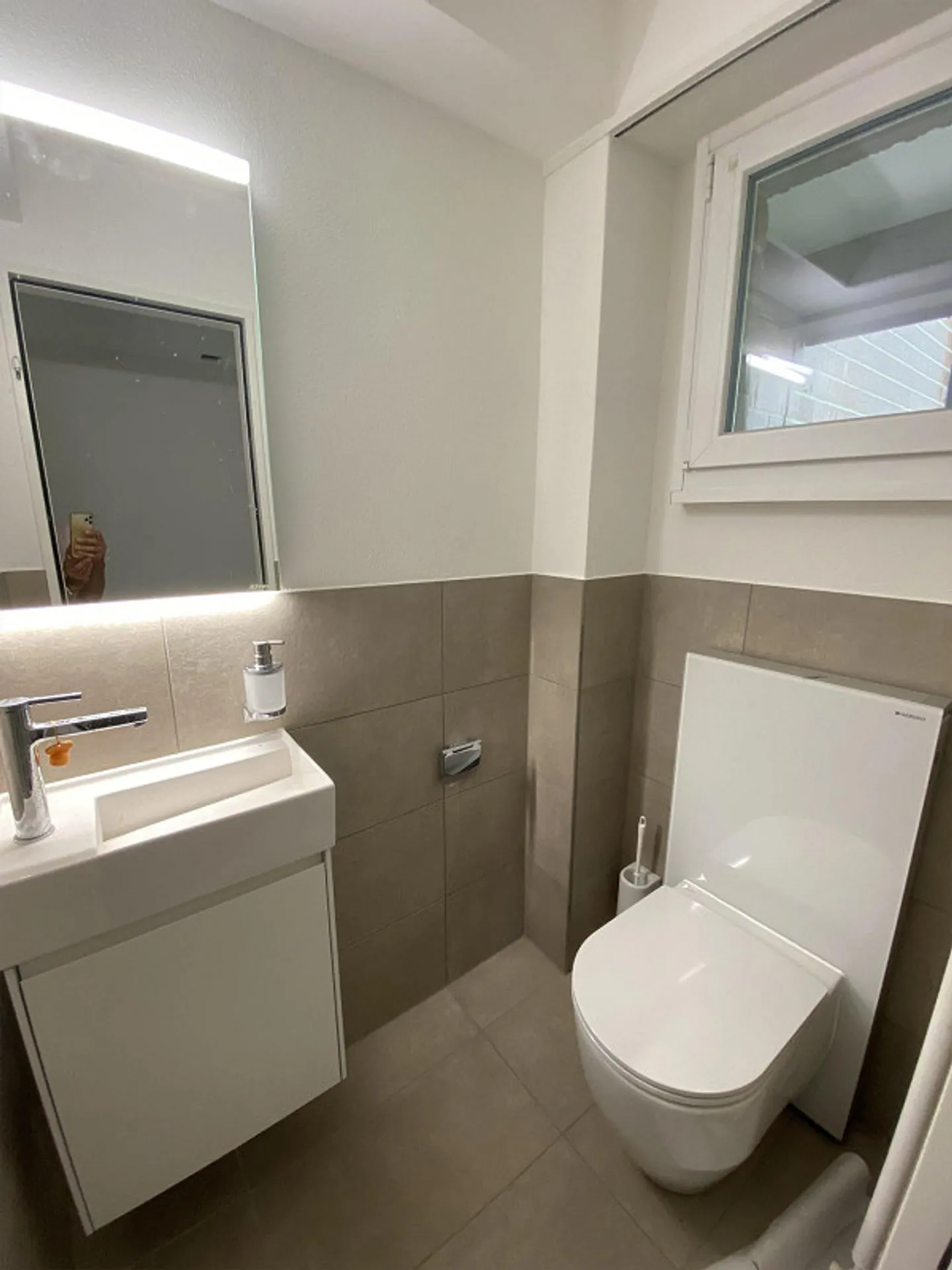 4.5 Room Row House, Liestal - Photo 6 of 9