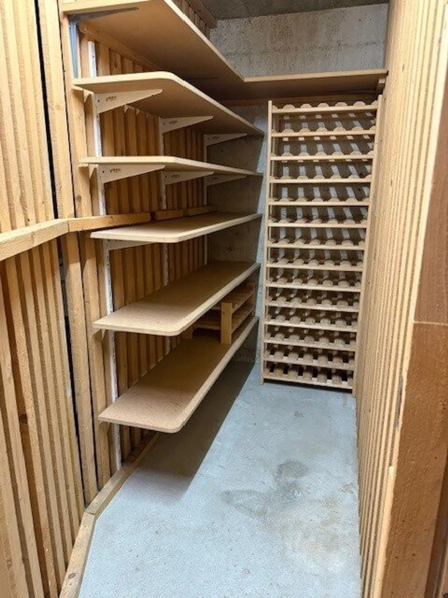 Ampio e luminoso appartamento ristrutturato di 4.5 locali al 1° piano - Foto 10 di 12