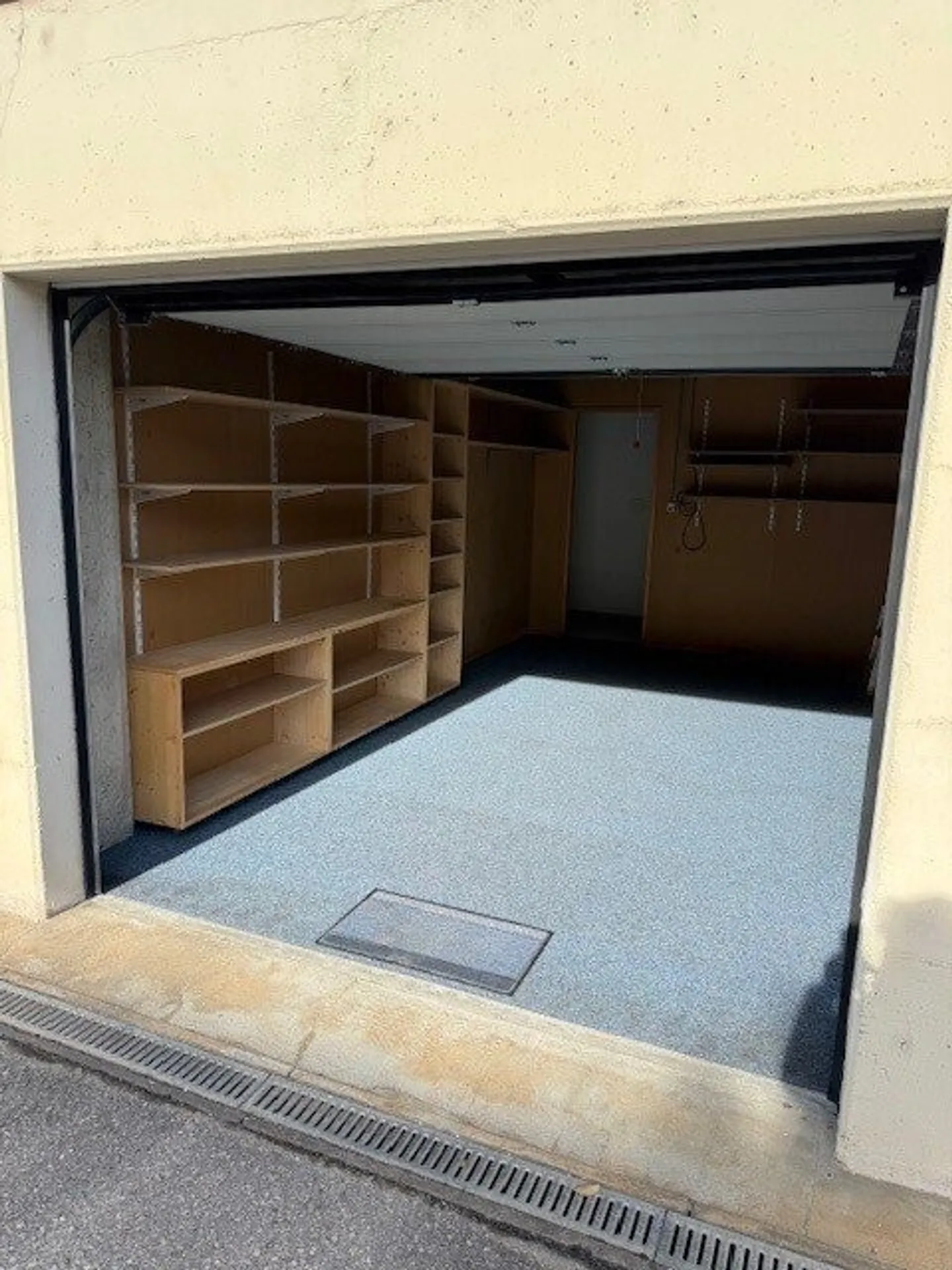 Ampio e luminoso appartamento ristrutturato di 4.5 locali al 1° piano - Foto 11 di 12