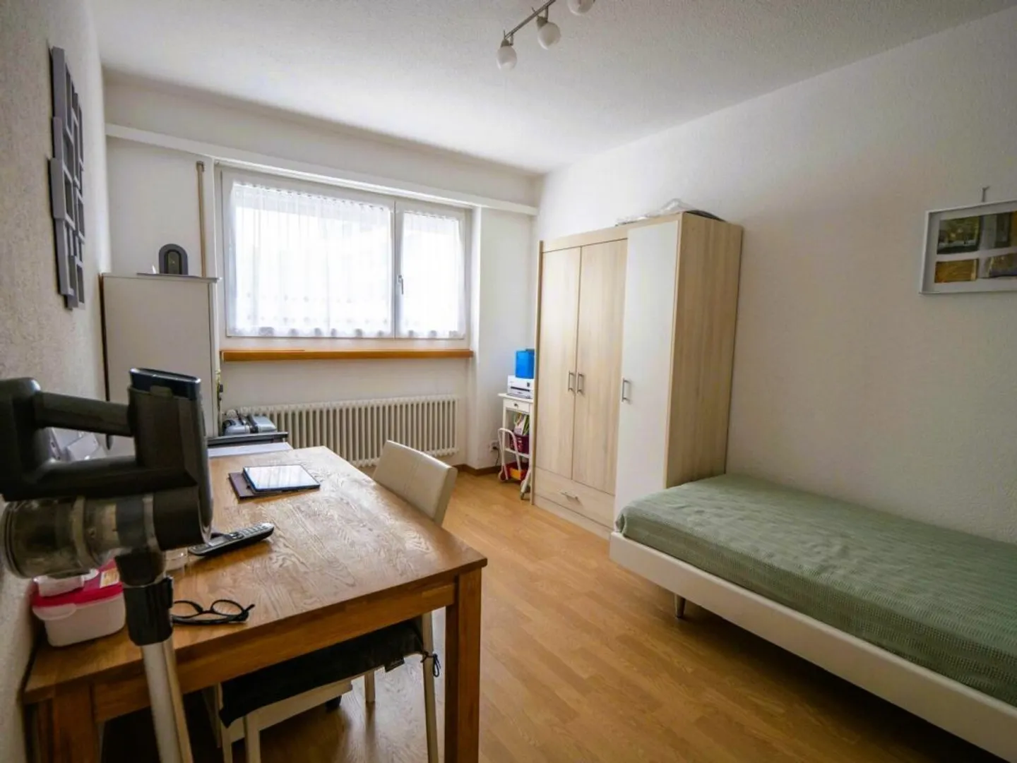 Bel appartement de 3.5 pièces avec balcon sud à Domat/Ems - Photo 10 sur 13