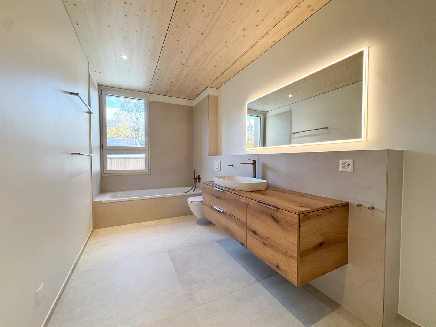 Apartment for rent - Photo 5 of 12