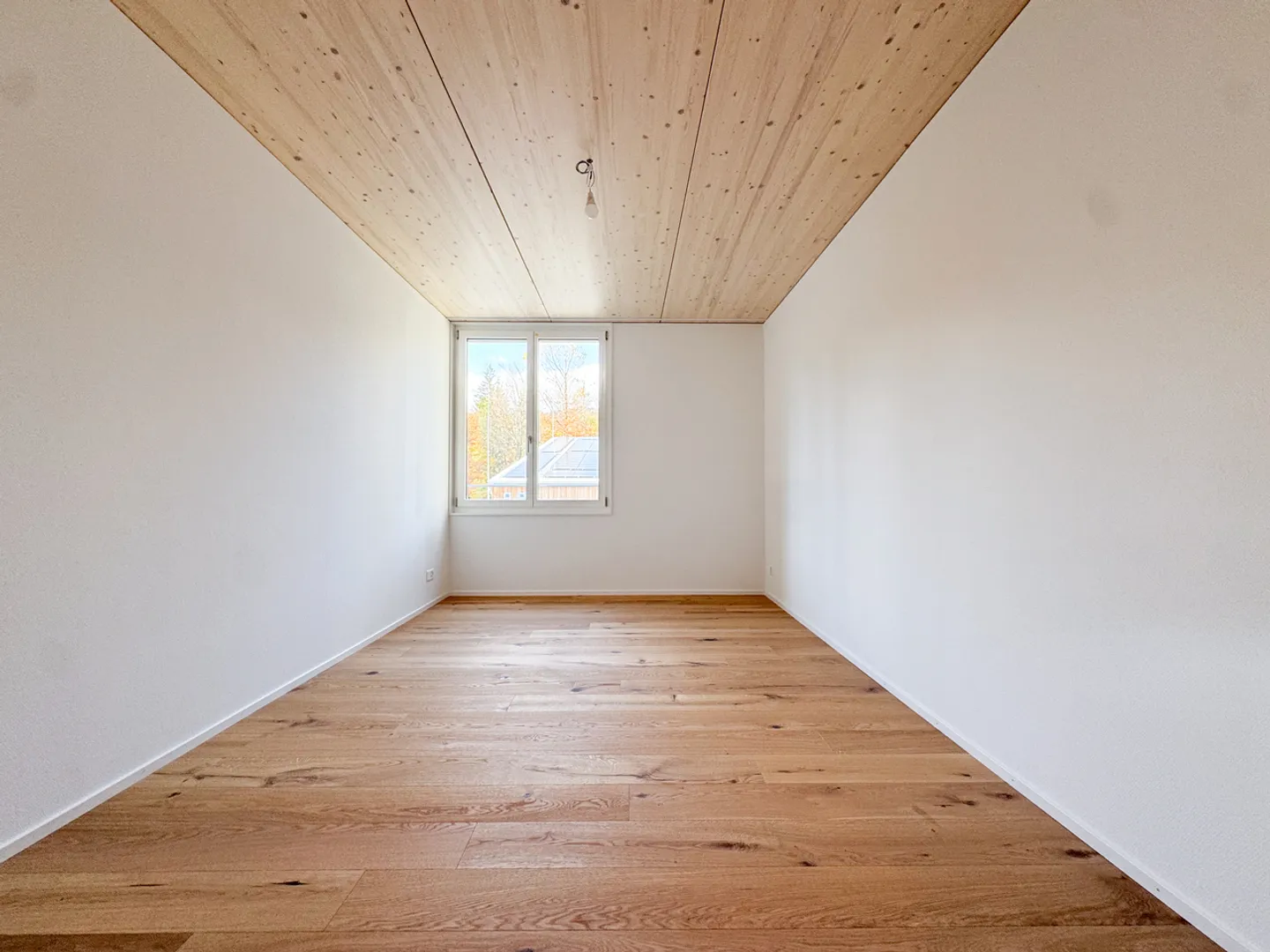 Apartment for rent - Photo 8 of 12