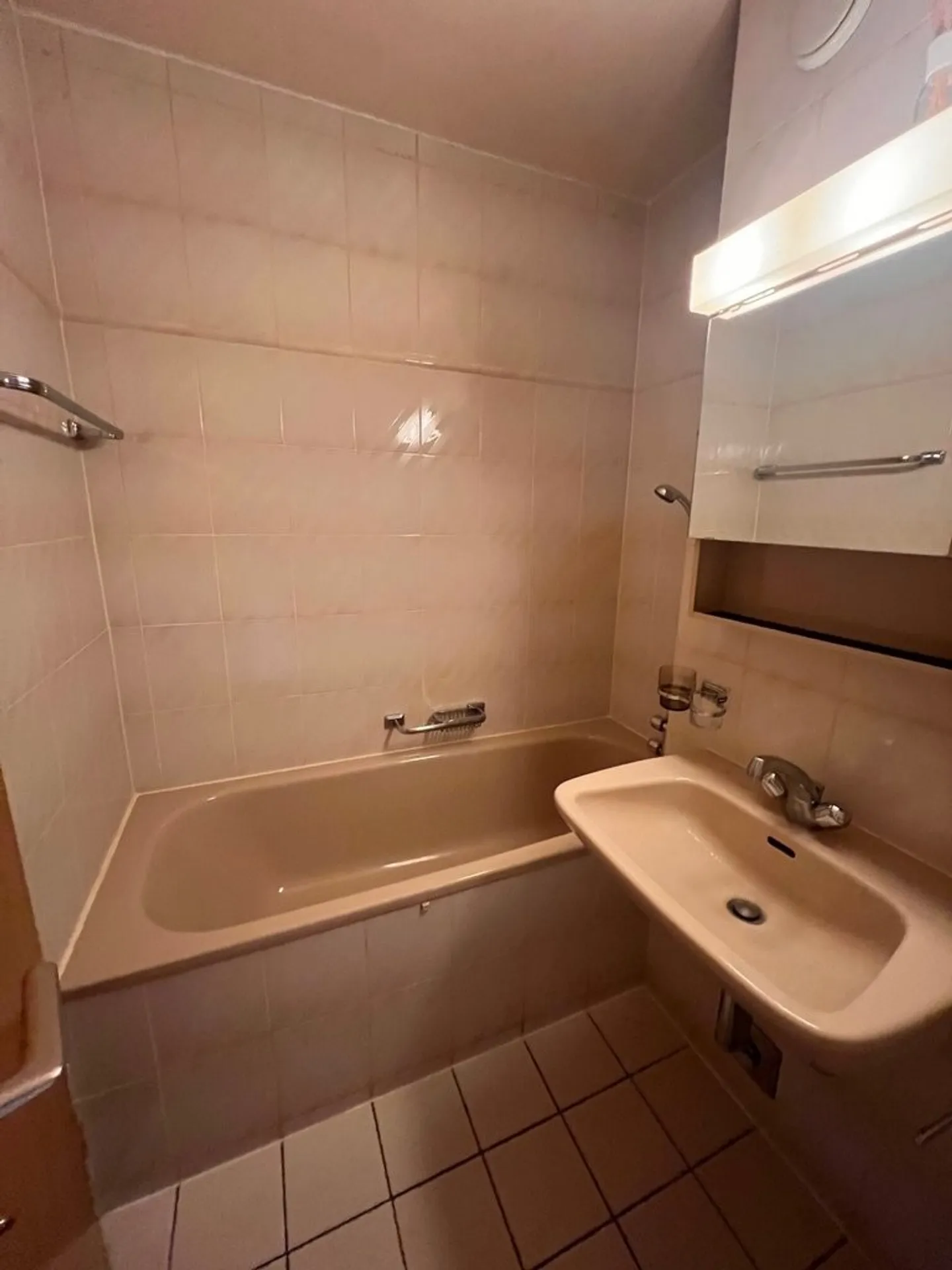 2,5-Zimmer-Wohnung zu vermieten in Renens - Foto 5 von 10