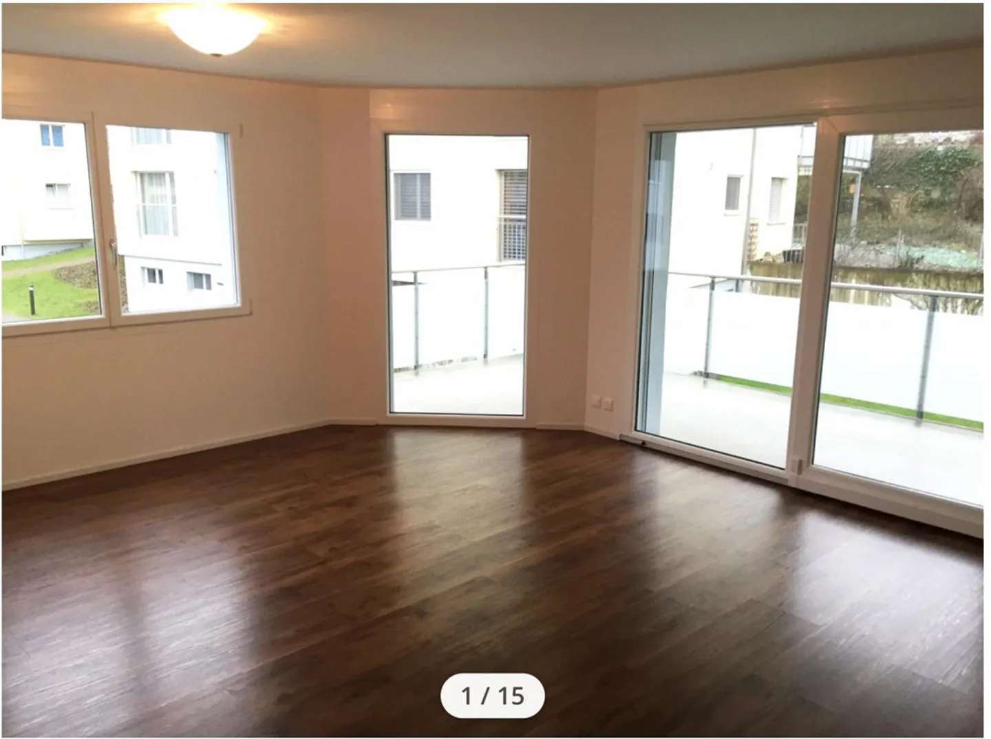 Grosszügige 3,5-Zmmerwohnung mit privatem Badeplatz - Foto 1 von 9