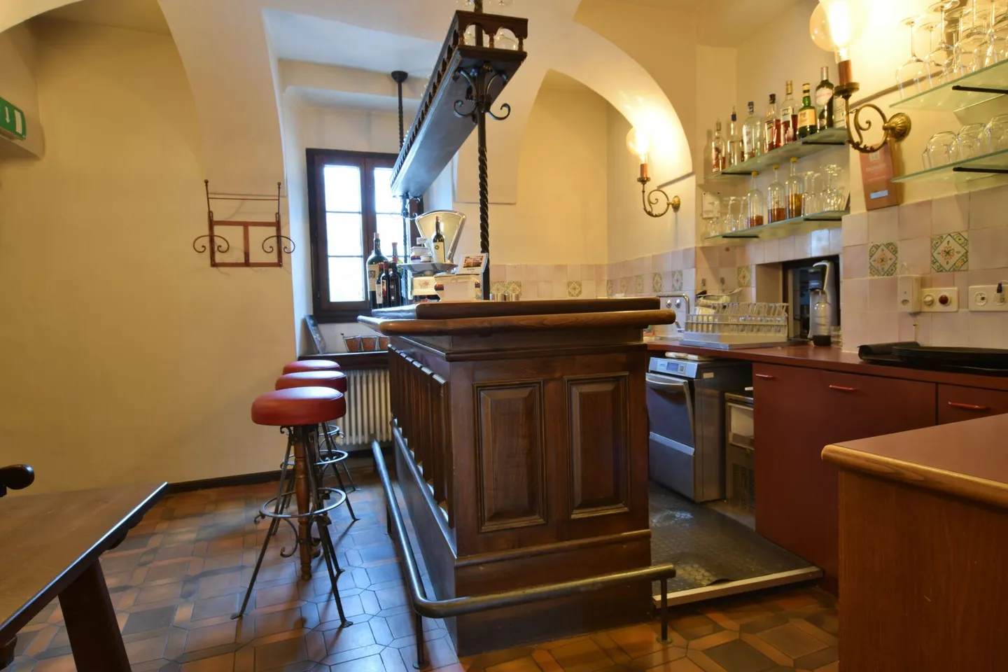 Restaurant à louer - Photo 2 sur 6
