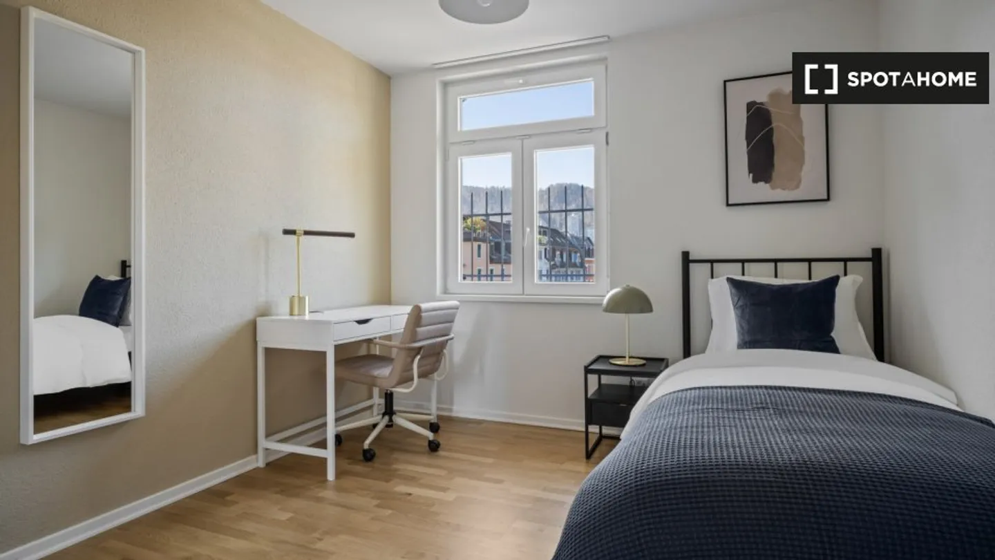 Discover, visit, and rent your new home online with complete confidence. - Photo 17 of 18