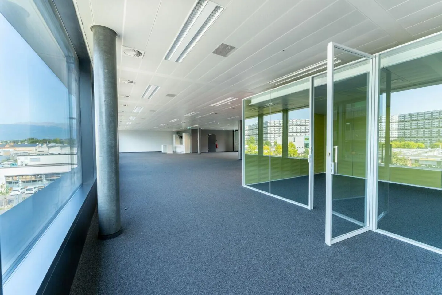 Superficie amministrativa di 292 m² al 4° piano - grandi spazi per uffici luminosi - Foto 7 di 8