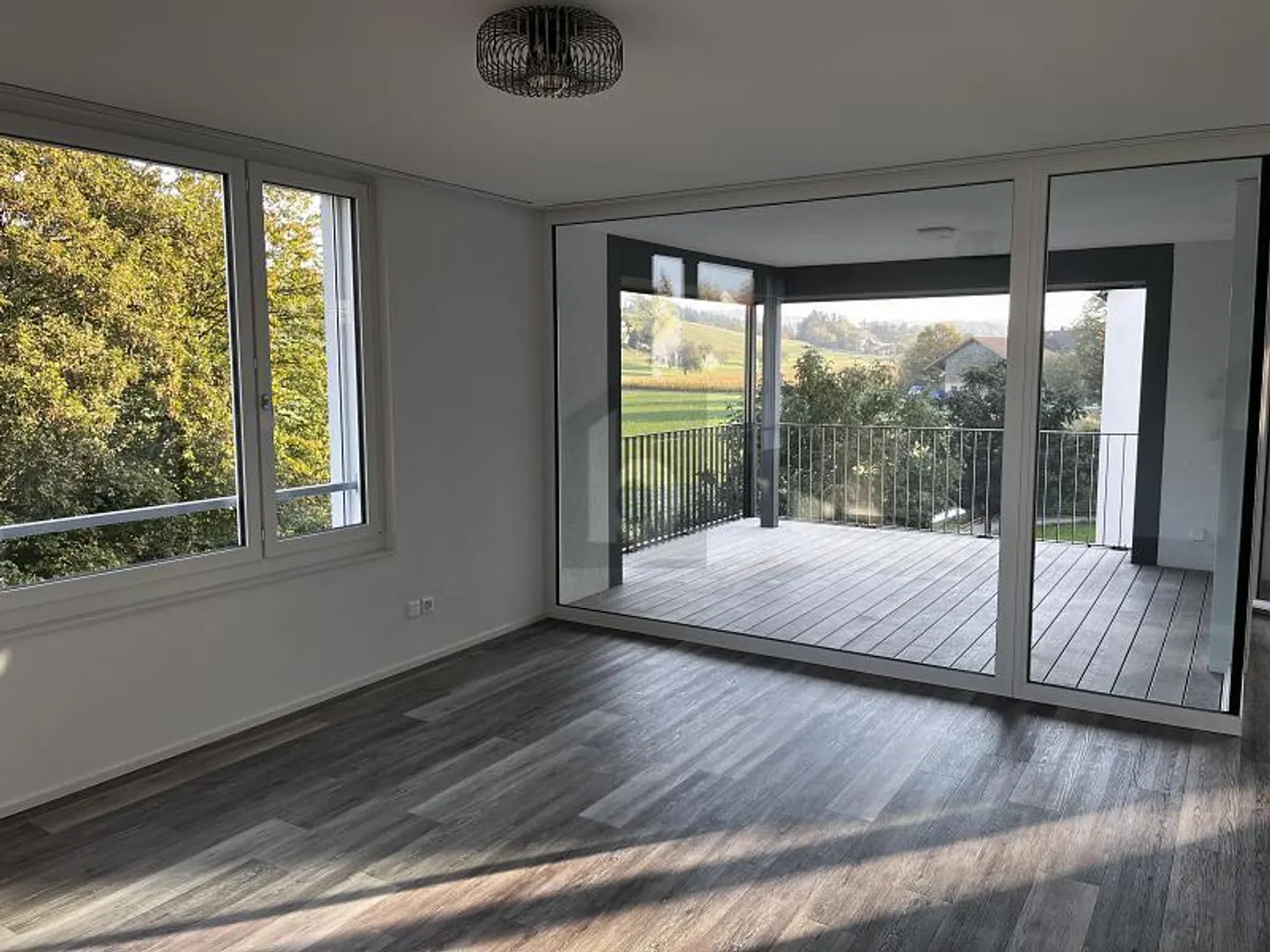 VIVERE MODERNO DIRETTAMENTE AL RUSCELLO IDILLICO DEL VILLAGGIO - Foto 3 di 6