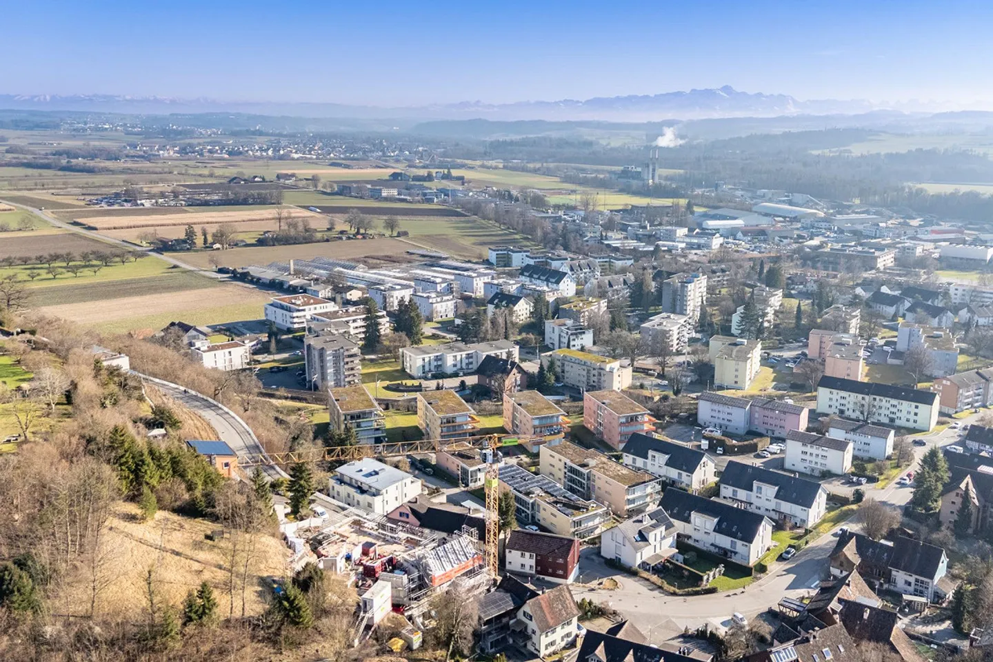 Casa bifamiliare compatta in una posizione suburbana attraente - Foto 16 di 17