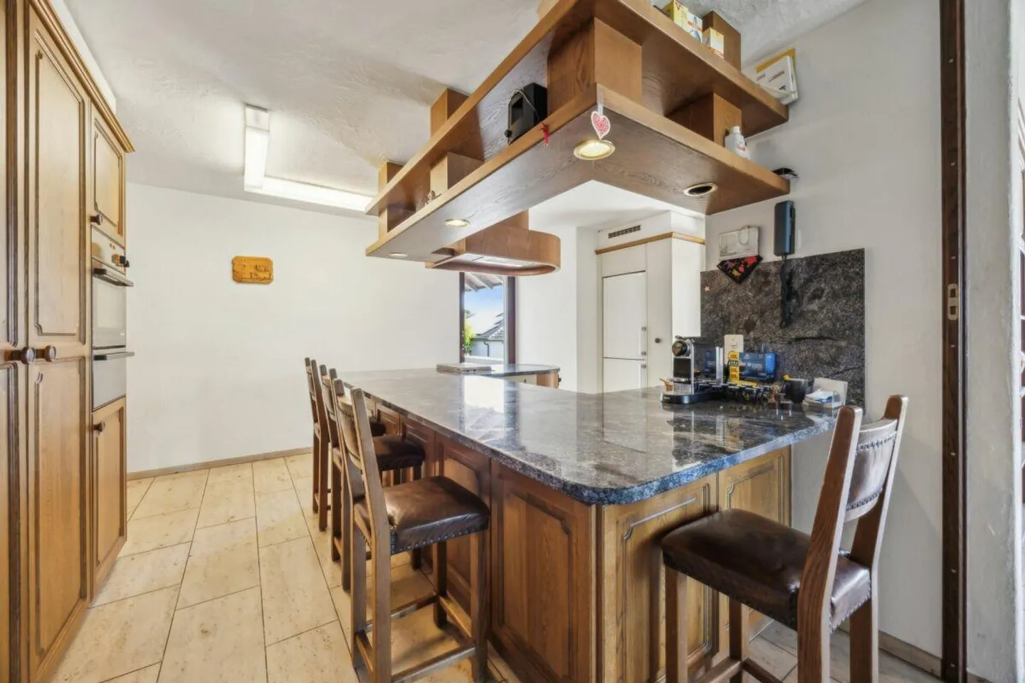 Single-family house with a separate apartment - Photo 7 of 20