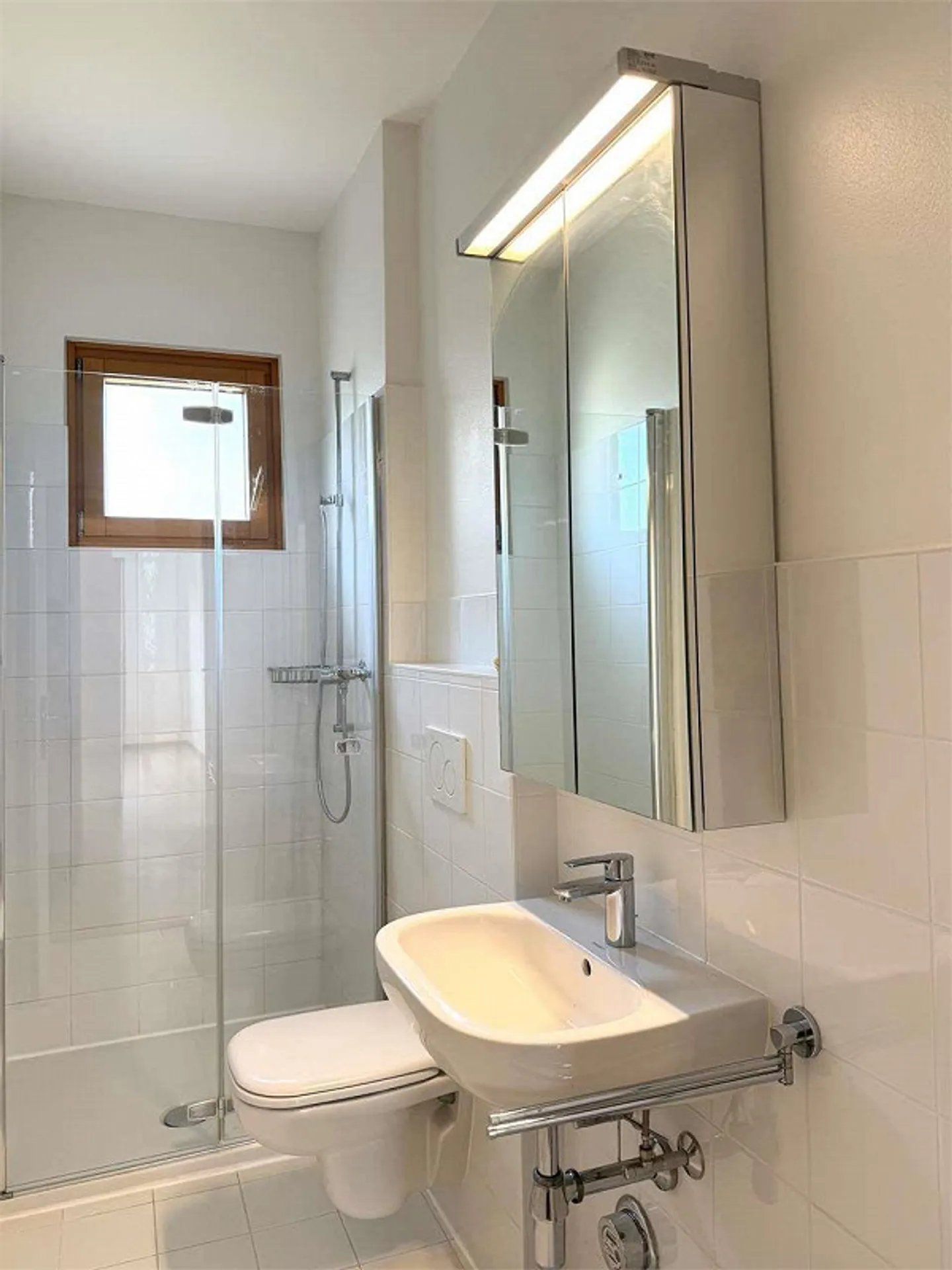 Appartamento spazioso con vista lago - Foto 11 di 12