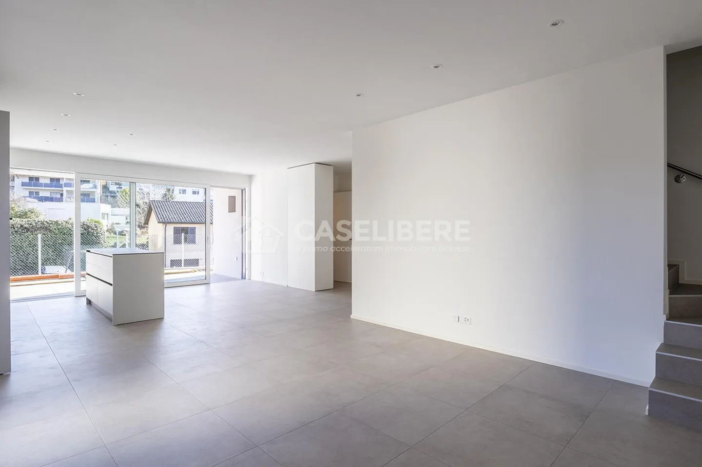 4.5-ZIMMER MAISONETTE MIT GARTEN IN CUREGLIA - Foto 7 von 24