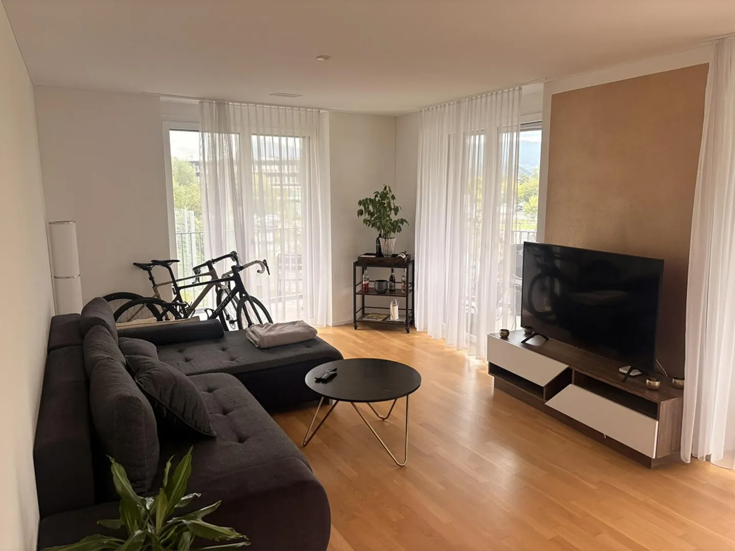 Moderne 3.5-Zimmer-Wohnung in Kriens - Foto 2 von 10