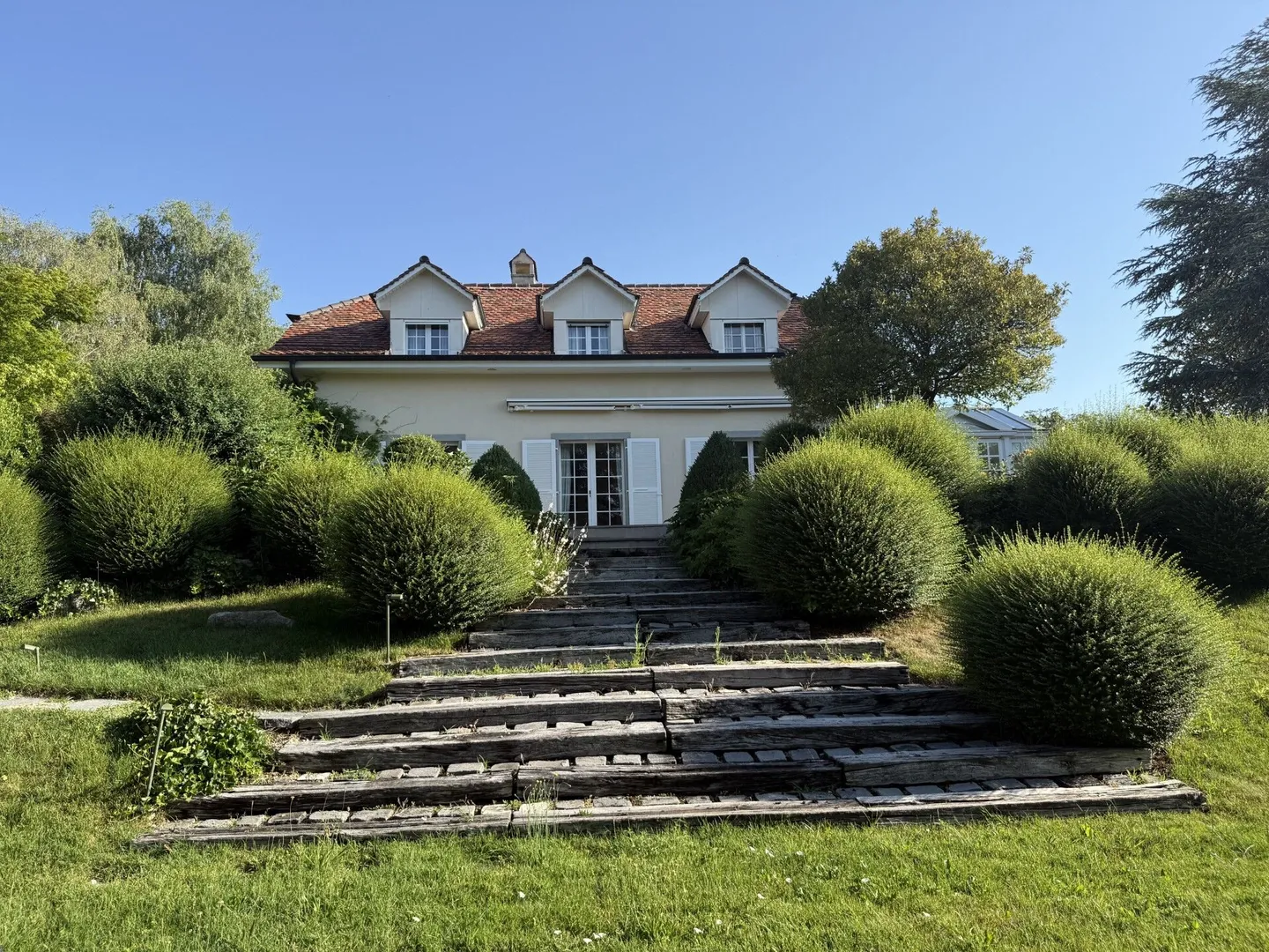 Einzelvilla - Foto 1 von 15