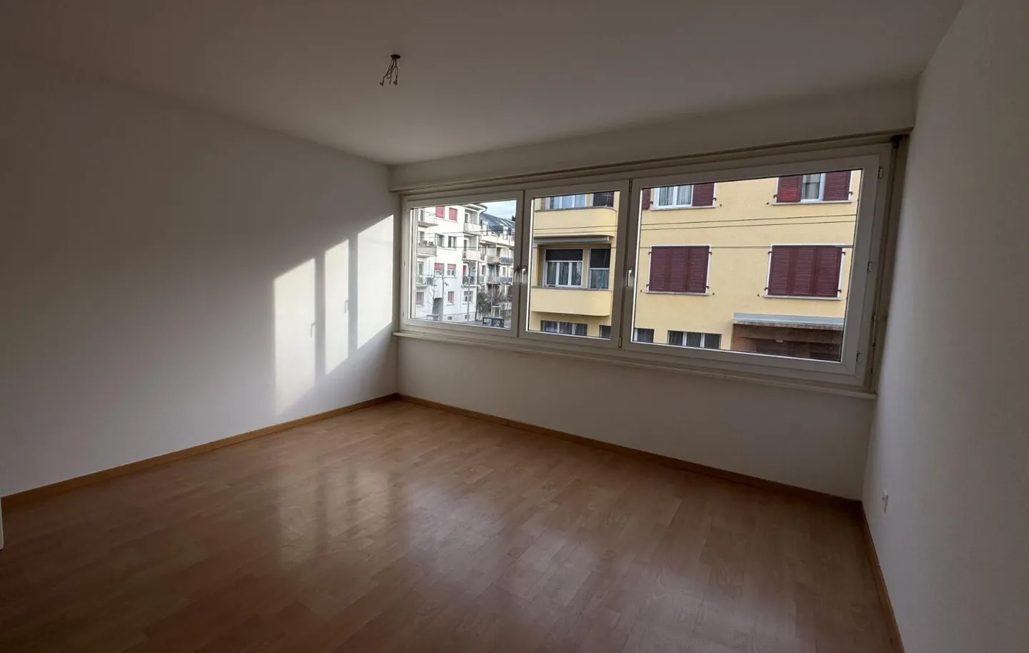 Charmant appartement 1.5 pièces - Photo 1 sur 4