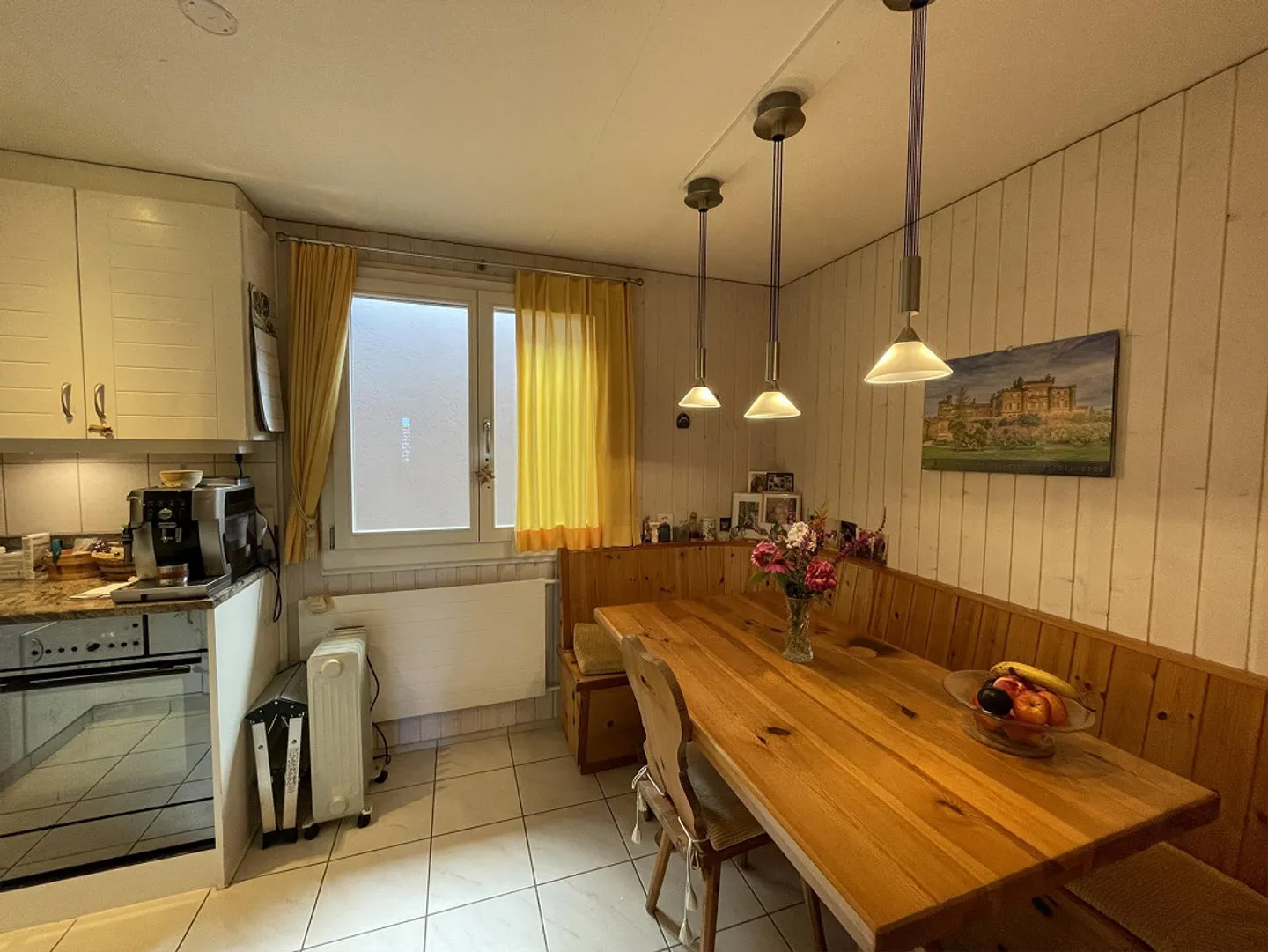Trin Digg - Maison individuelle de 6,5 pièces avec écurie/garage et terrain de jardin (terrain à bâtir) - Photo 3 sur 6