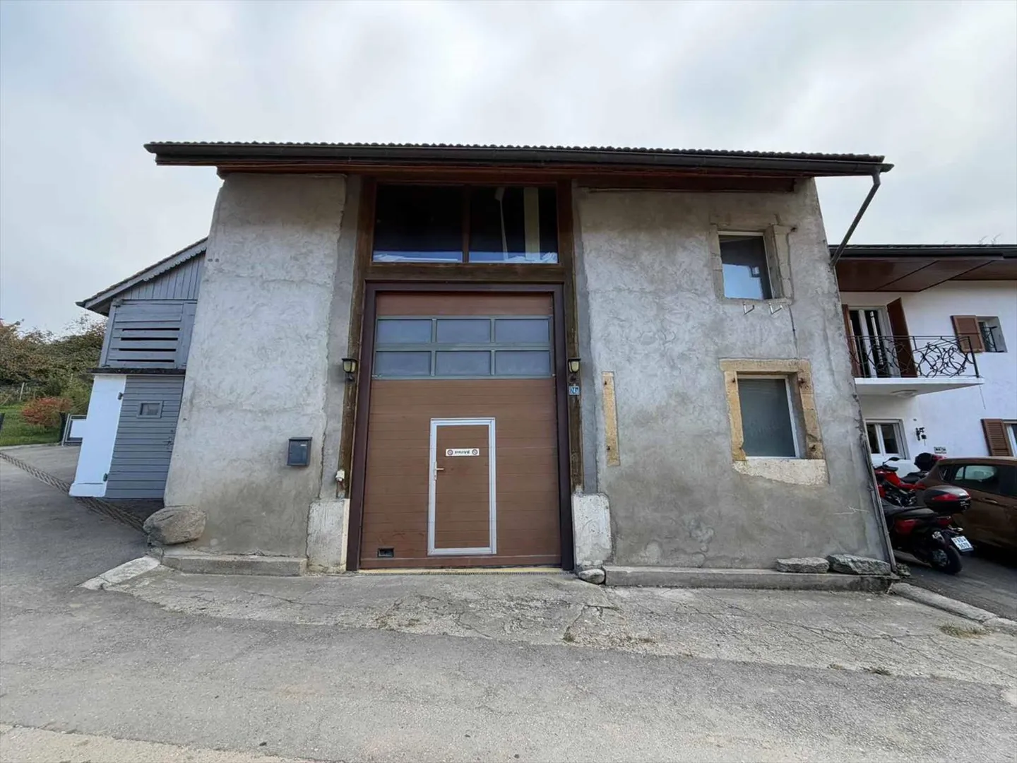 Grange avec possibilité de transformation en 4,5 pièces - Photo 1 sur 7