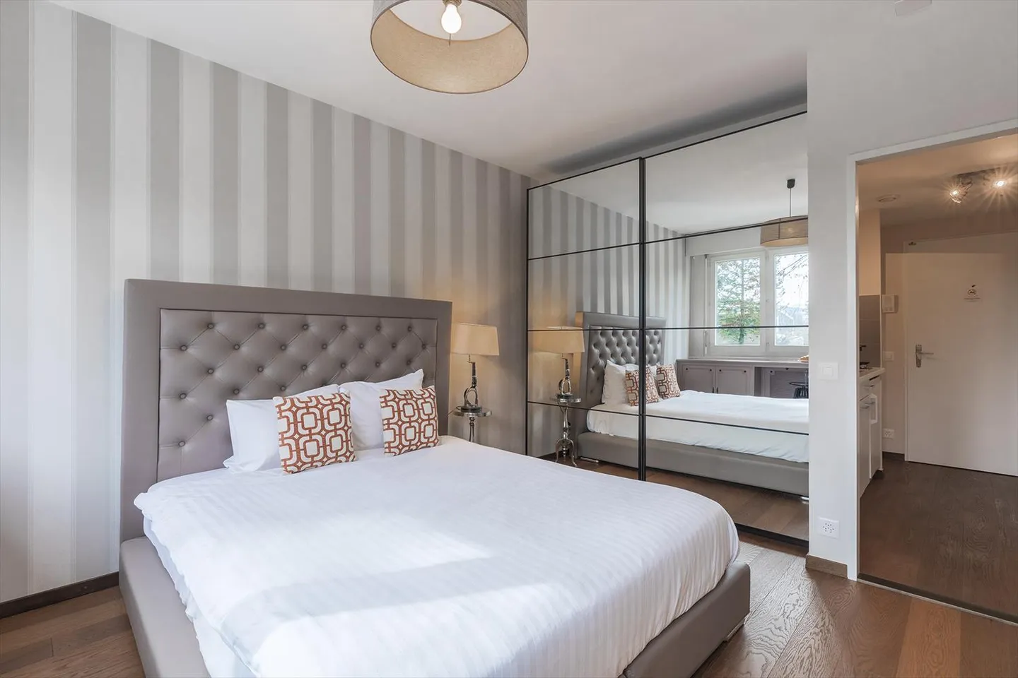 Appartement meublé 1 pièce - Photo 2 sur 9