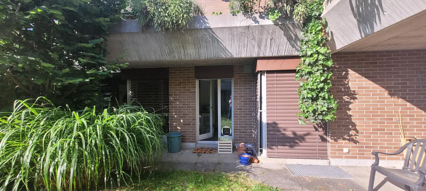 Ground-floor apartment with garden in a quiet location - Photo 3 of 11