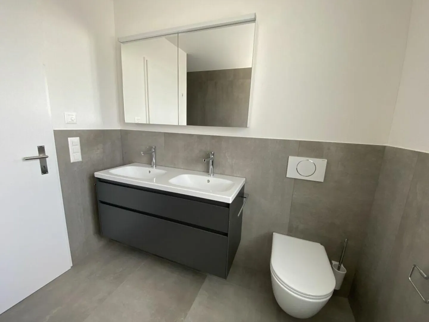 6 1/2-Room Double Family House with Usable Land Area - Photo 6 of 16