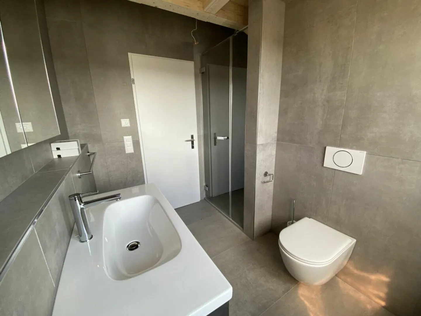 6 1/2-Room Double Family House with Usable Land Area - Photo 8 of 16