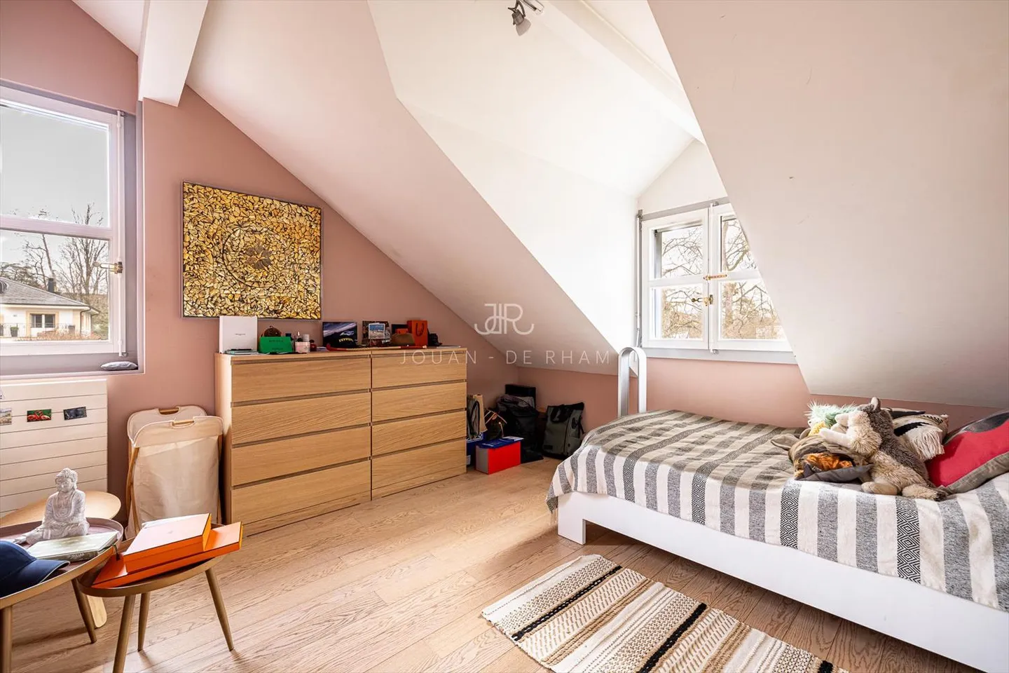 6-room House - Photo 7 of 11