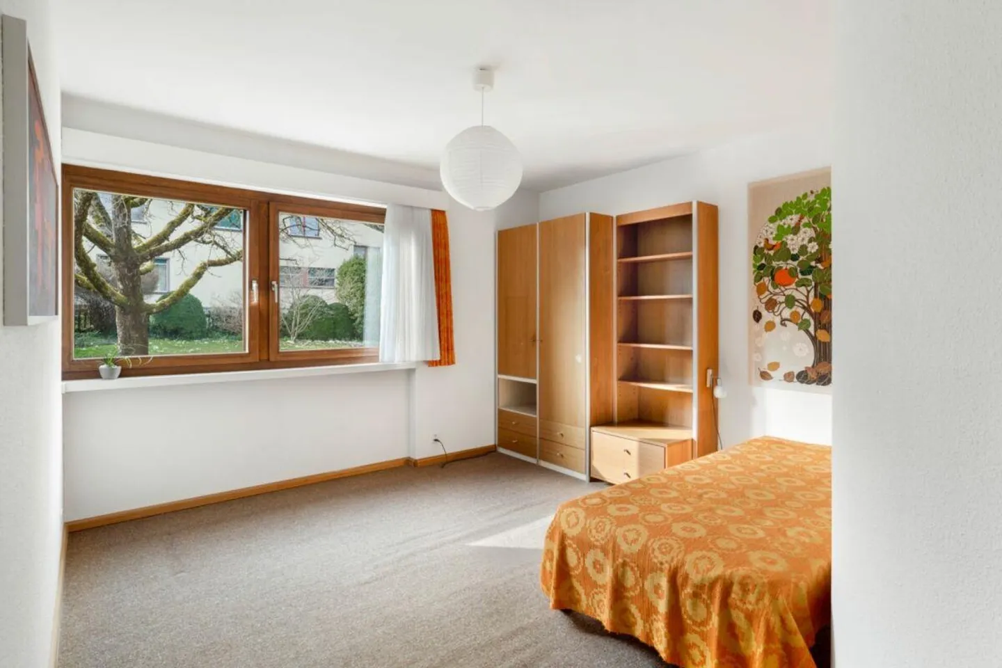 Detached villa on spacious property - Photo 6 of 19