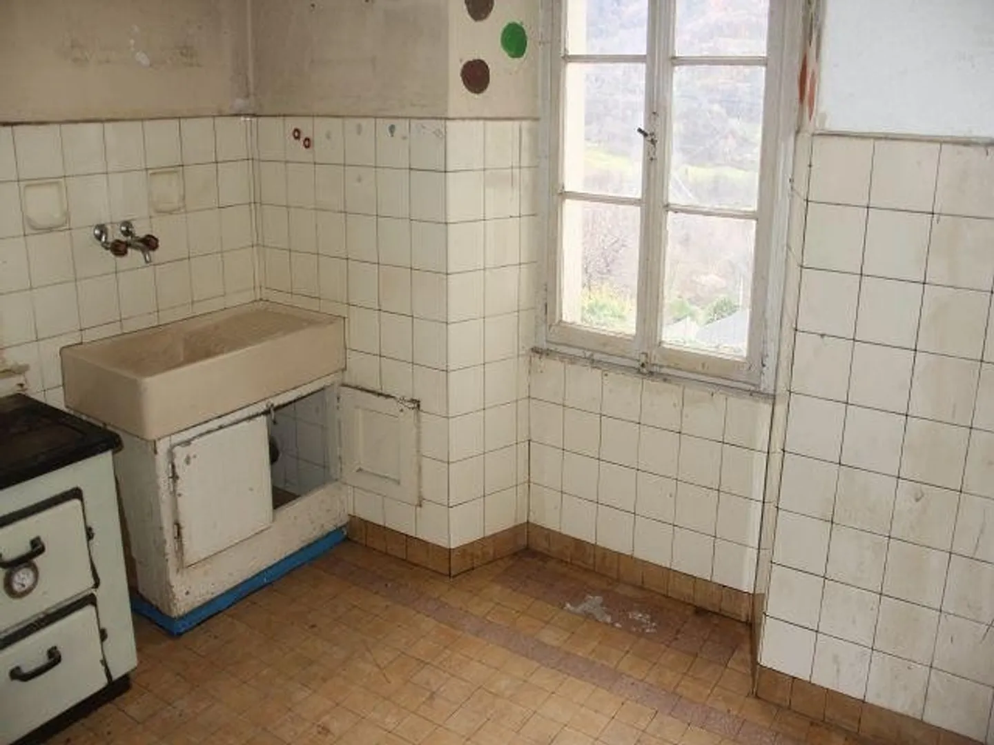 «grosses Dorfhaus mit Garten / grande casa nel nucleo con giardino» - Foto 8 di 25